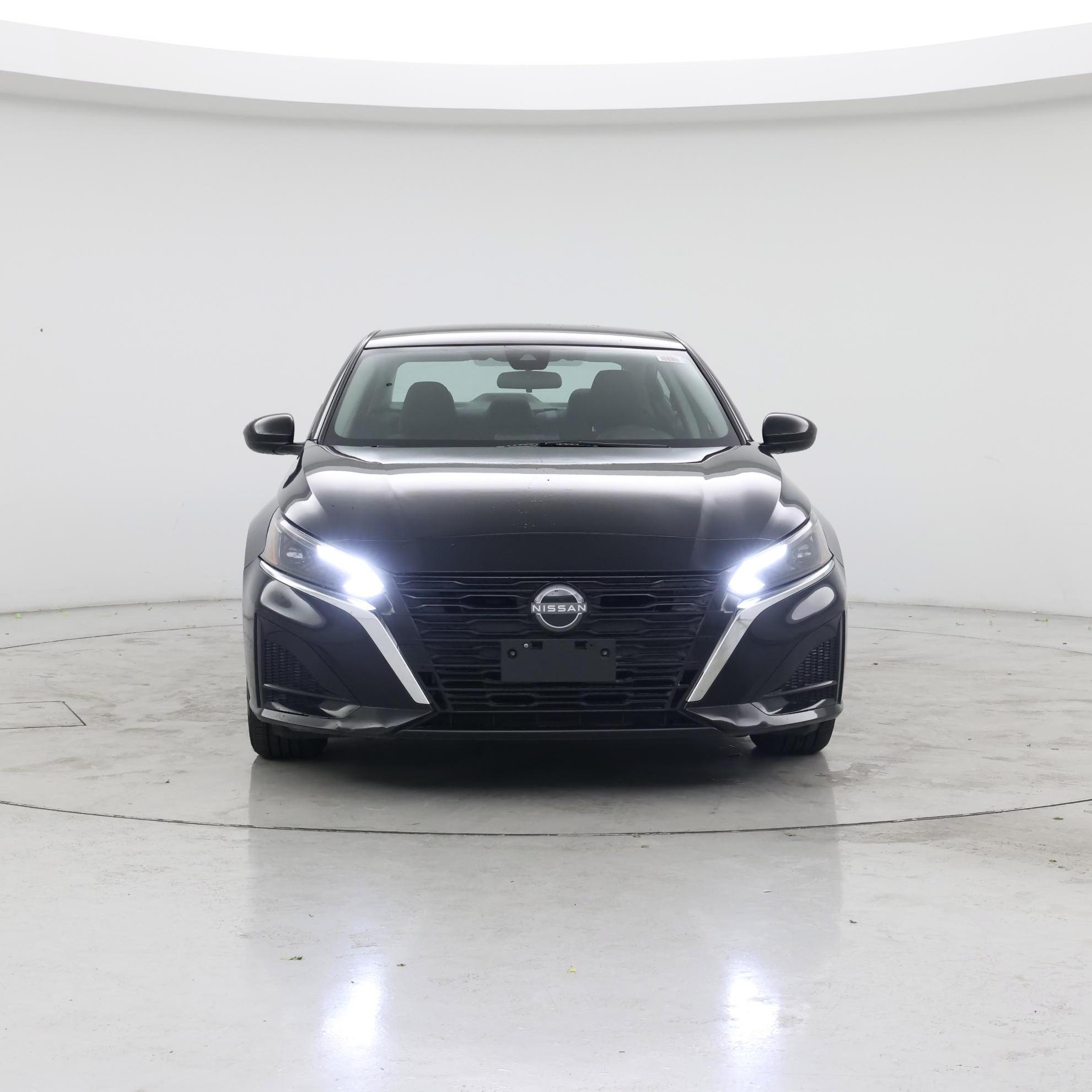 Thumbnail: 2024 Nissan Altima - 5