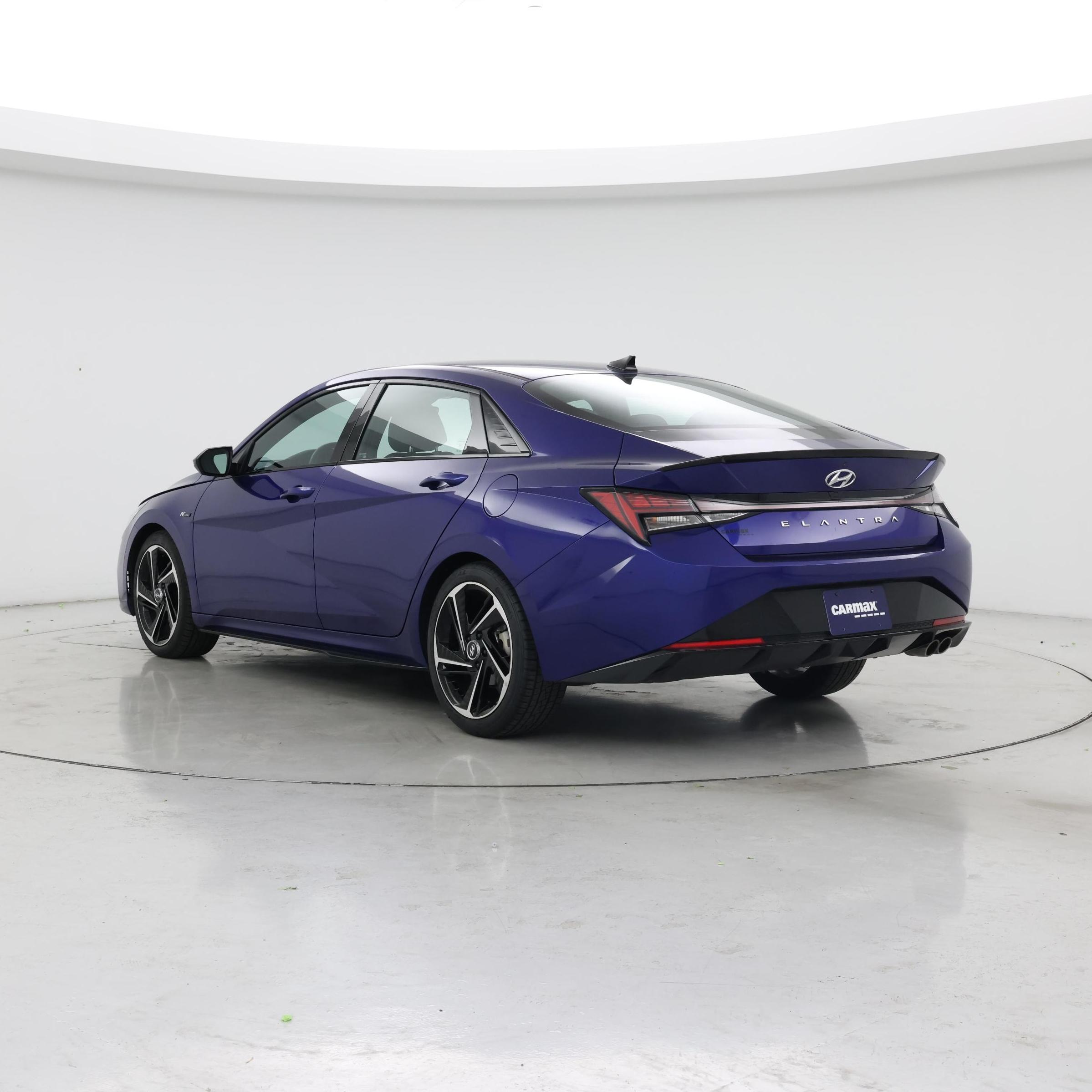 Thumbnail: 2022 Hyundai Elantra - 2