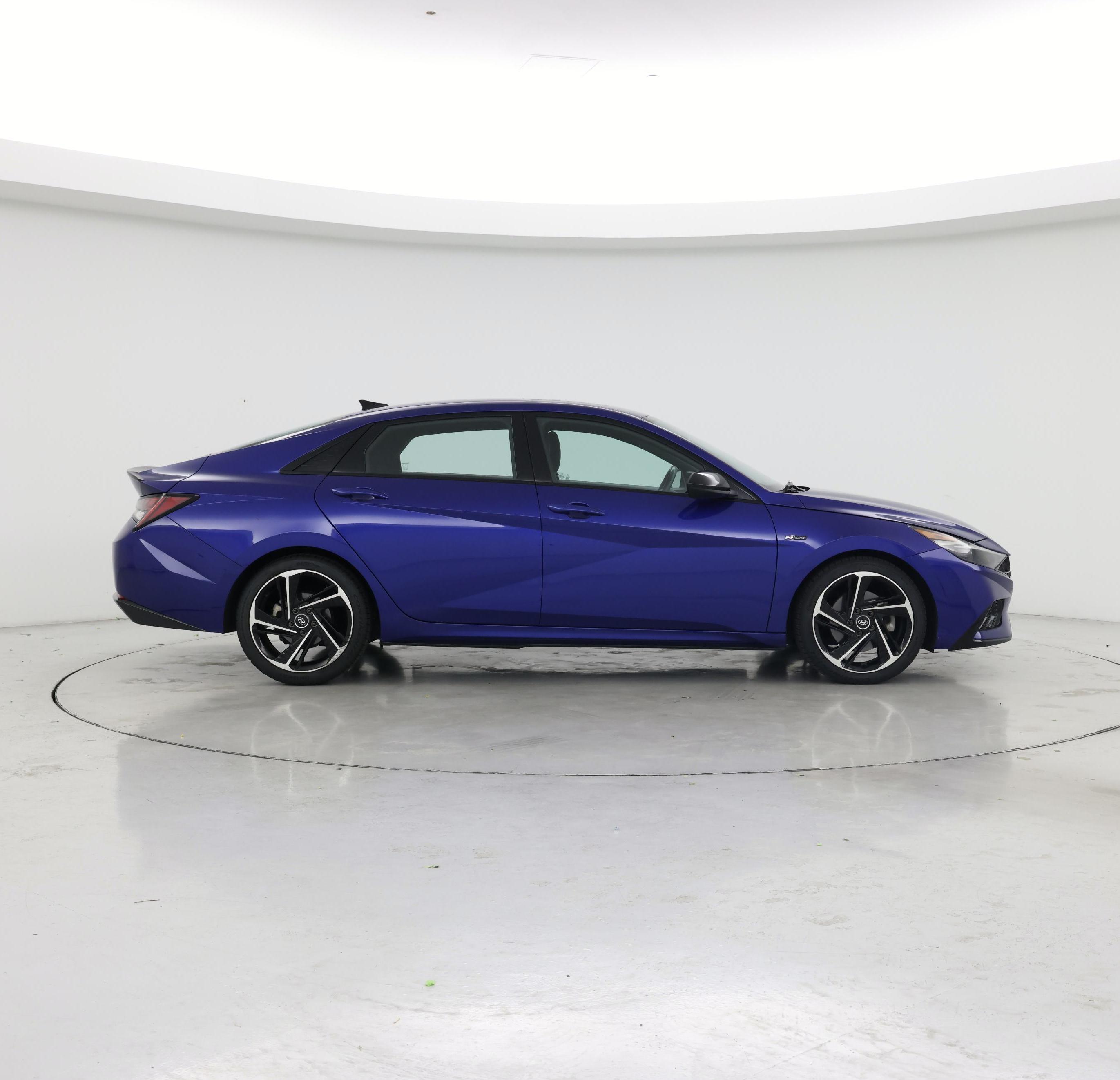 Thumbnail: 2022 Hyundai Elantra - 7