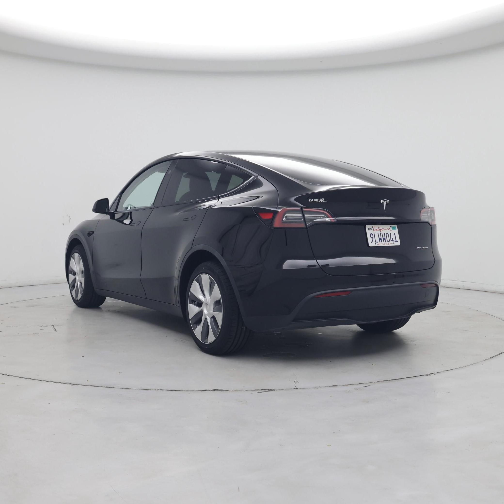 Black 2024 Tesla Model Y SUV / Crossover All-Wheel Drive Automatic