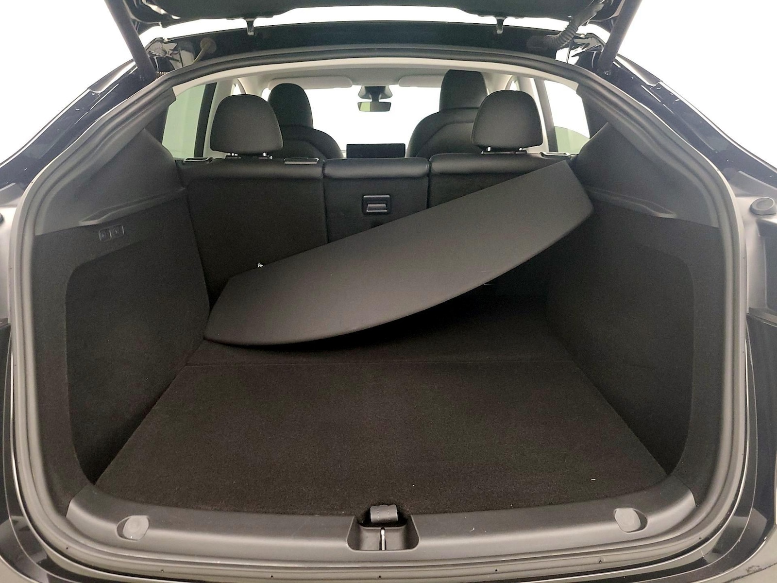 2024 Tesla Model Y Long Range - Photo 20