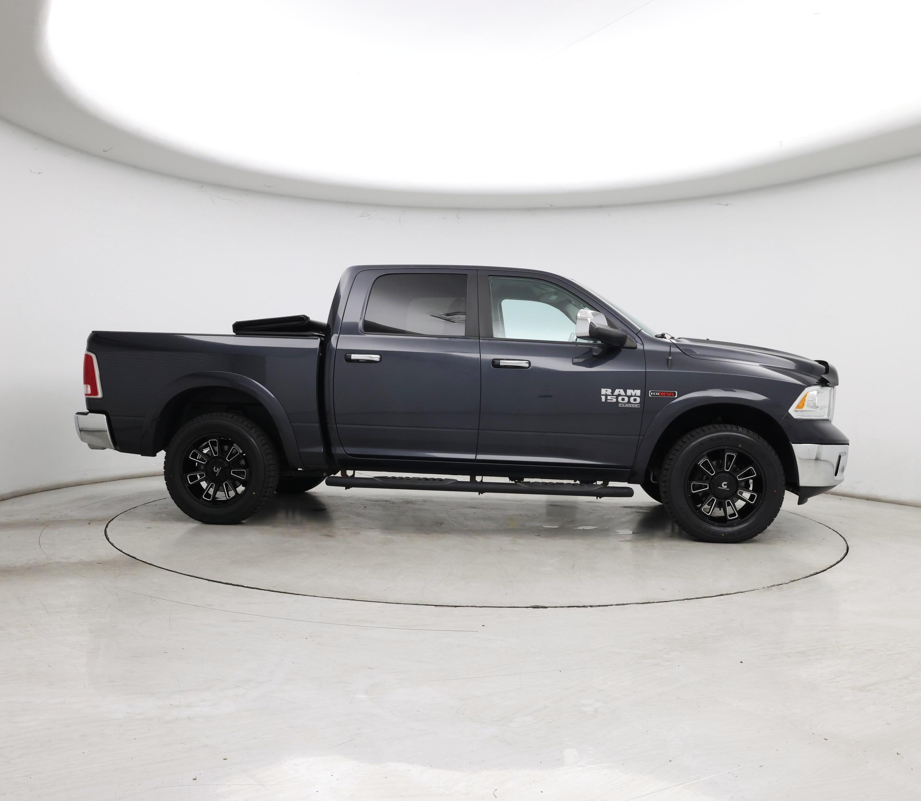 Thumbnail: 2019 RAM 1500 Classic - 7