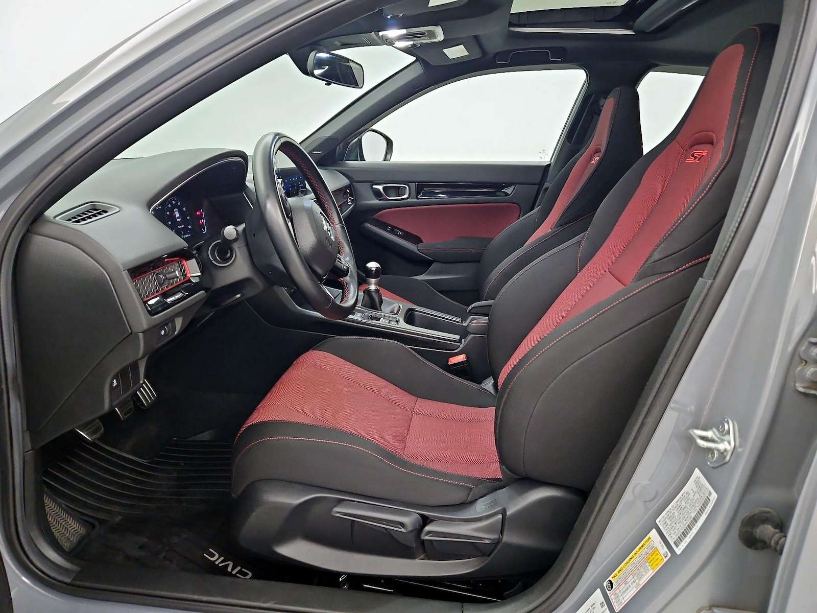 2025 Honda Civic Si - Photo 12