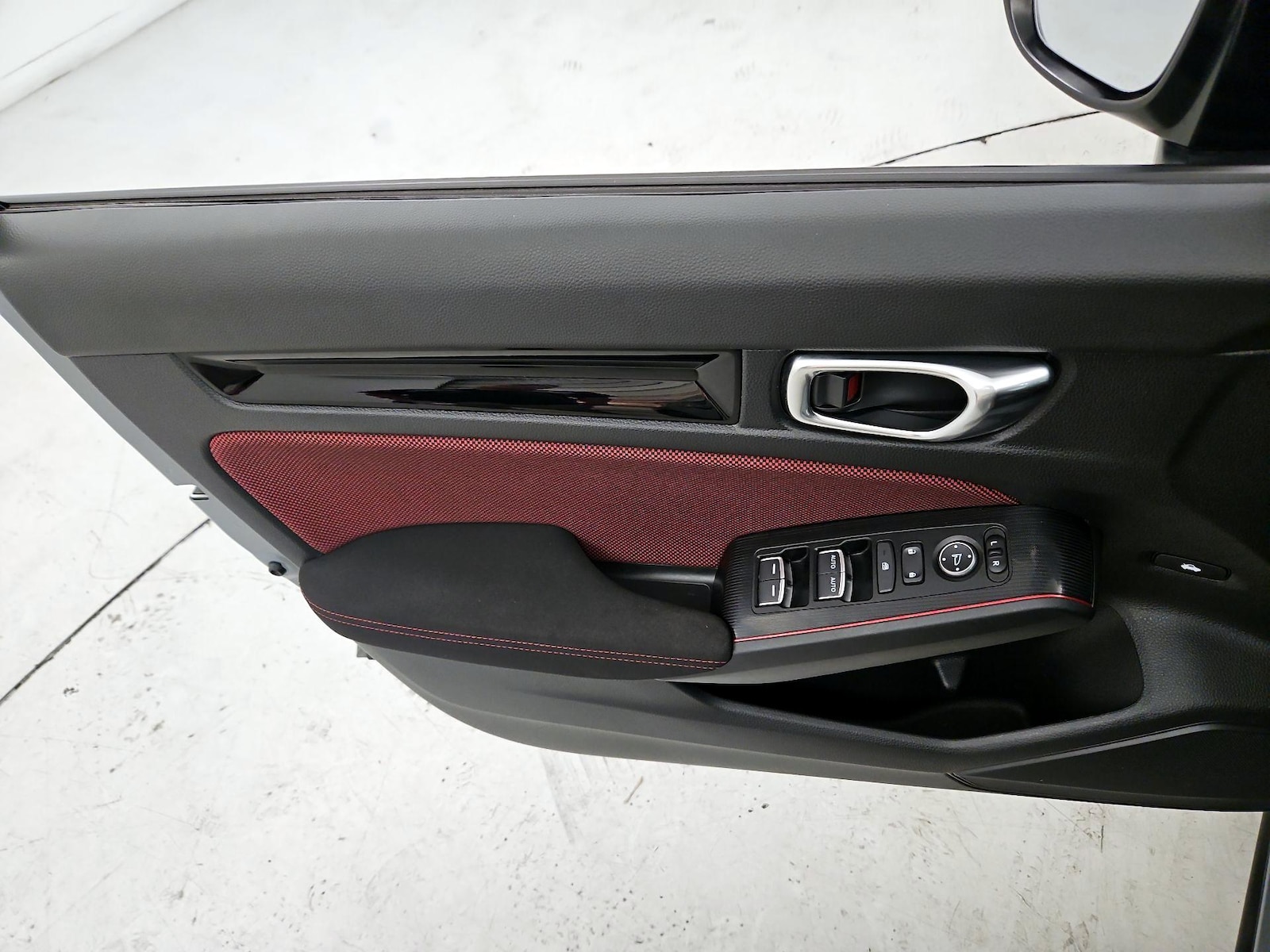 2025 Honda Civic Si - Photo 13