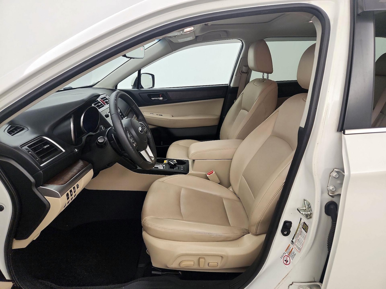 2017 Subaru Outback Limited - Photo 12