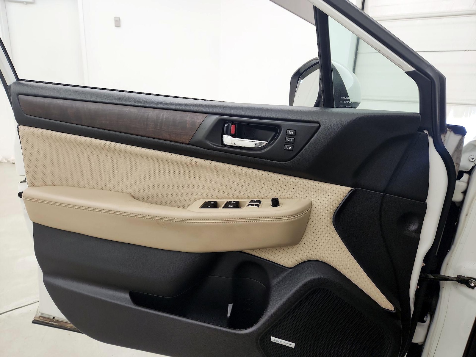 2017 Subaru Outback Limited - Photo 13