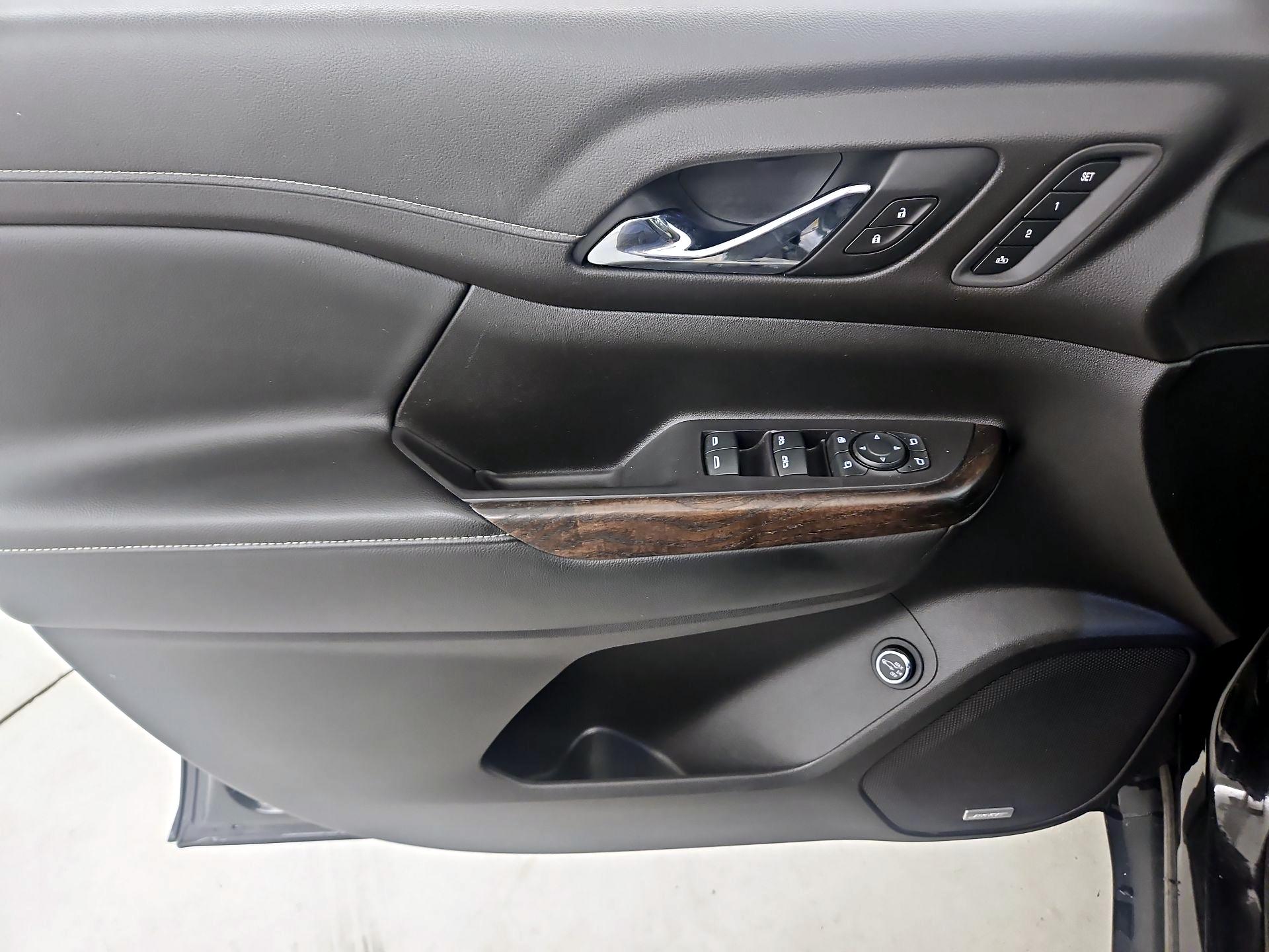 Thumbnail: 2020 GMC Acadia - 12