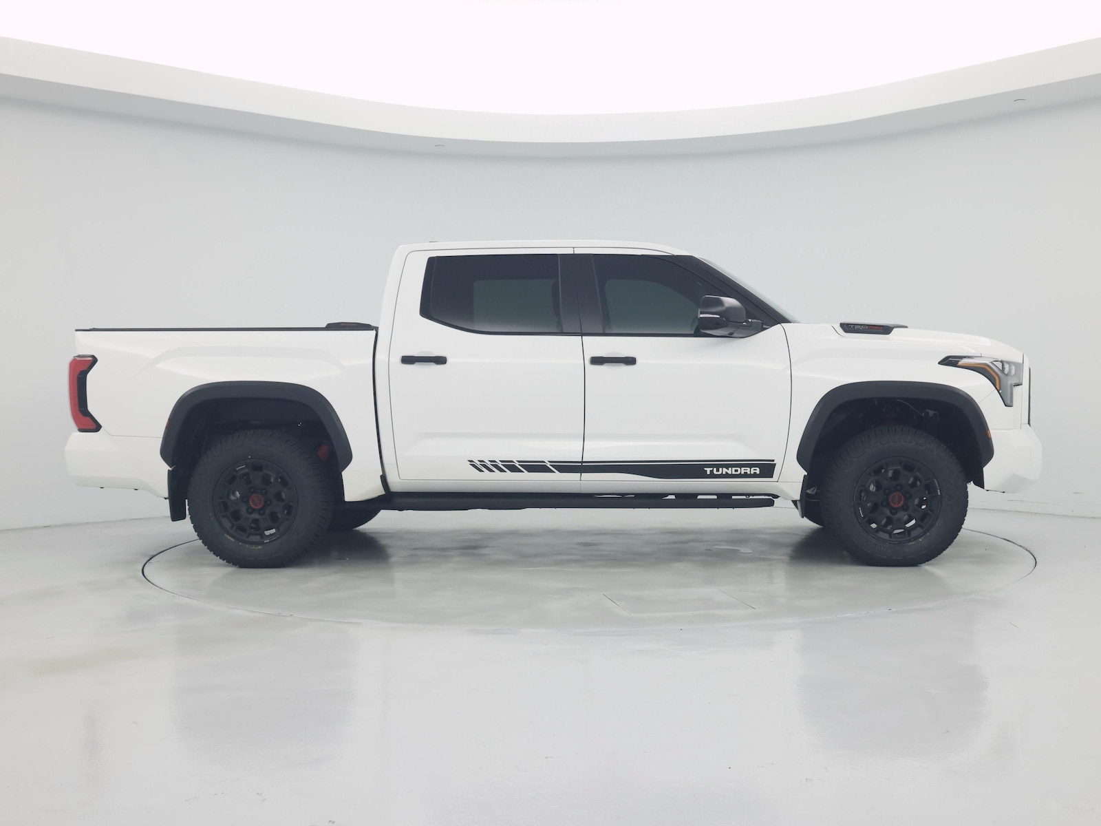 2024 Toyota Tundra TRD Pro - Photo 8