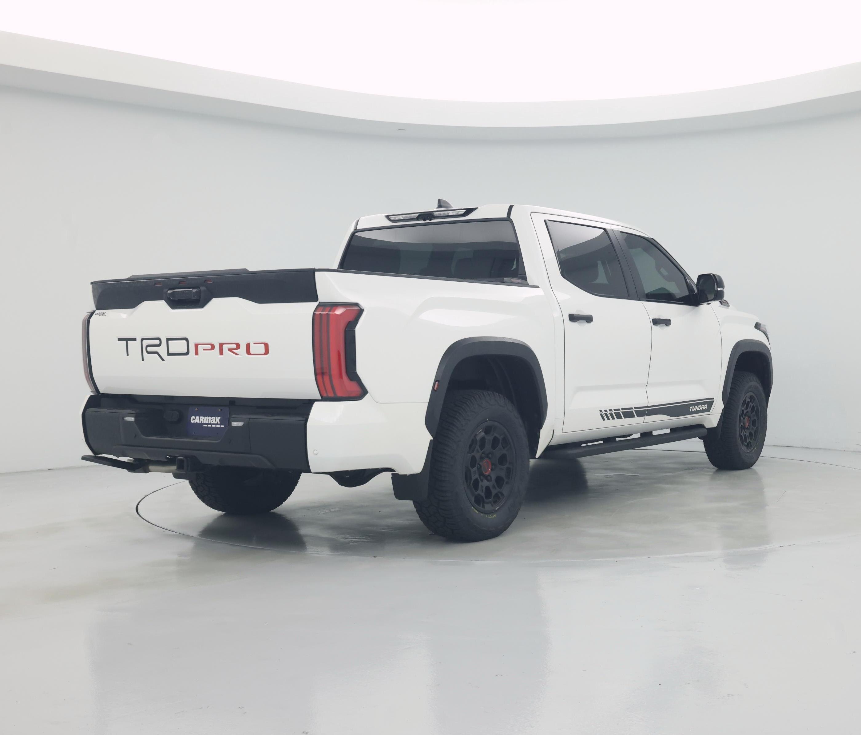 Thumbnail: 2024 Toyota Tundra - 8