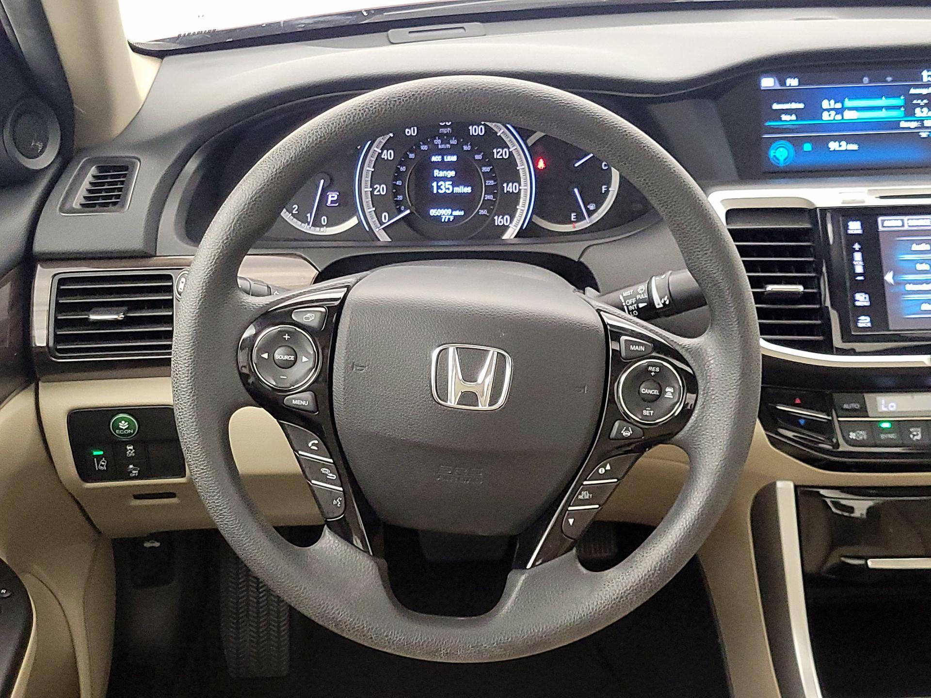 Thumbnail: 2016 Honda Accord - 10