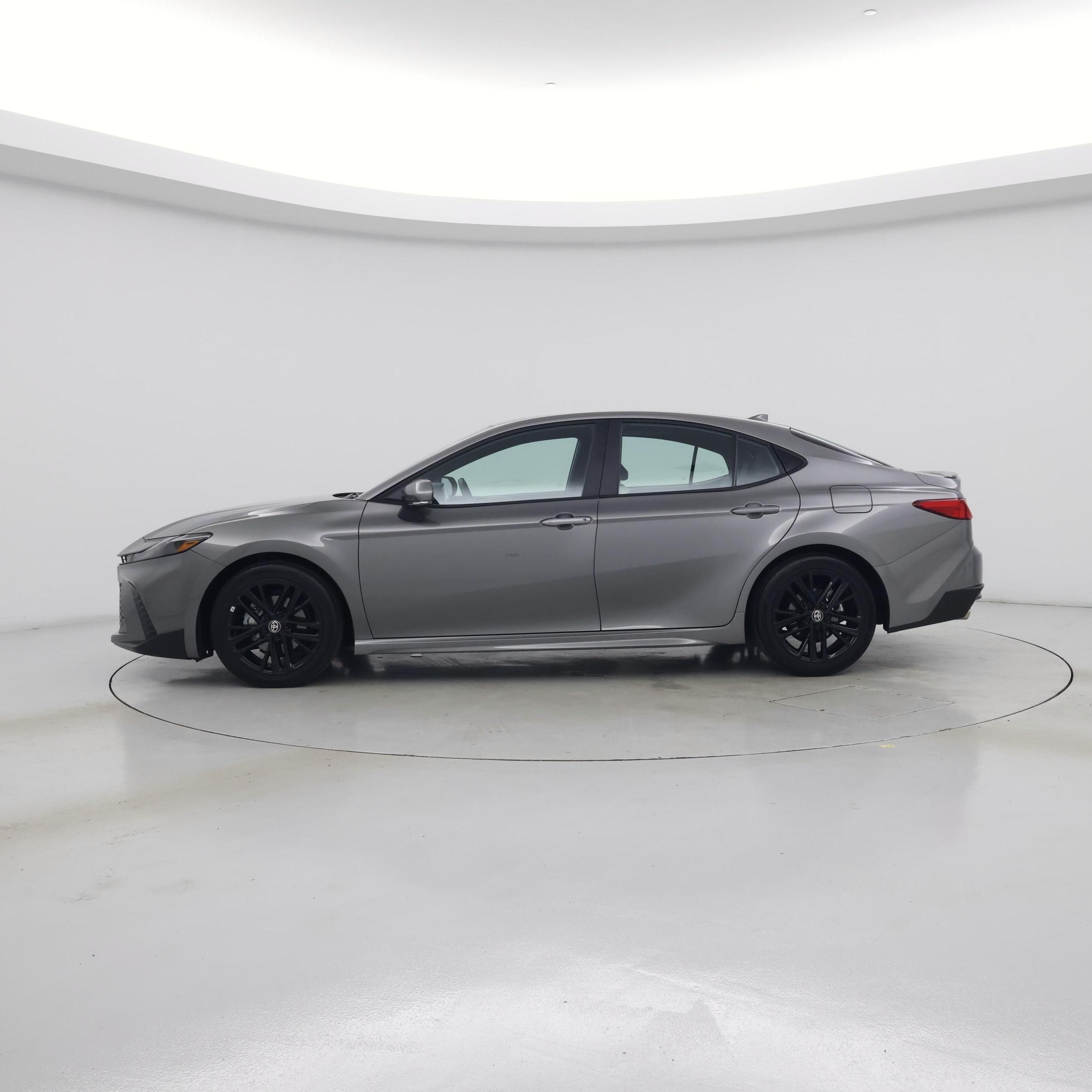 Thumbnail: 2025 Toyota Camry - 3