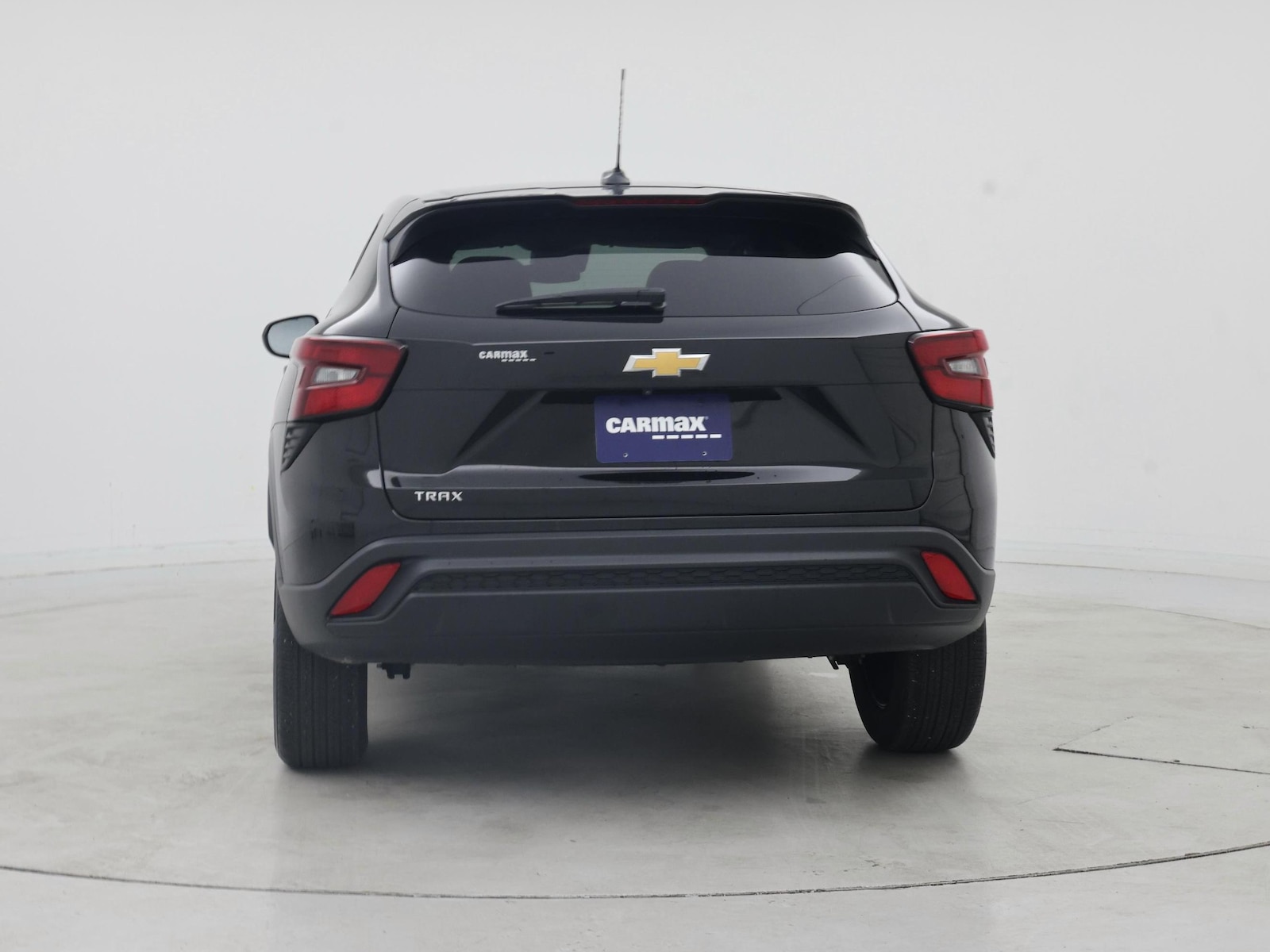 2024 Chevrolet Trax LS - Photo 7