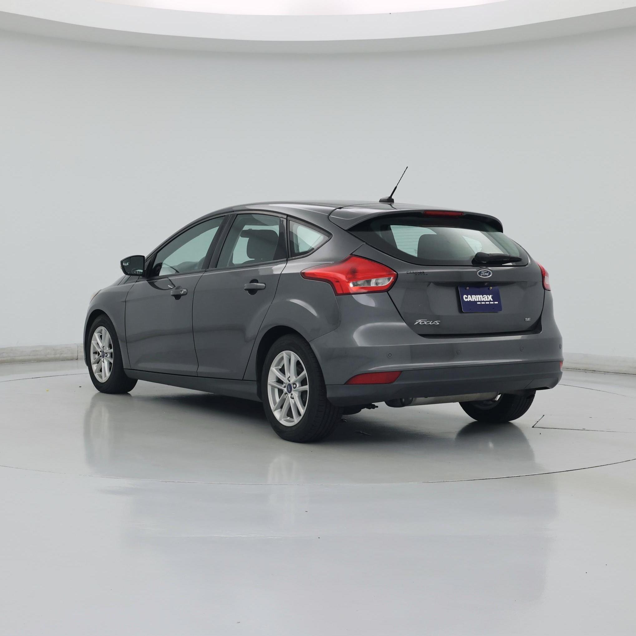 Thumbnail: 2015 Ford Focus - 2