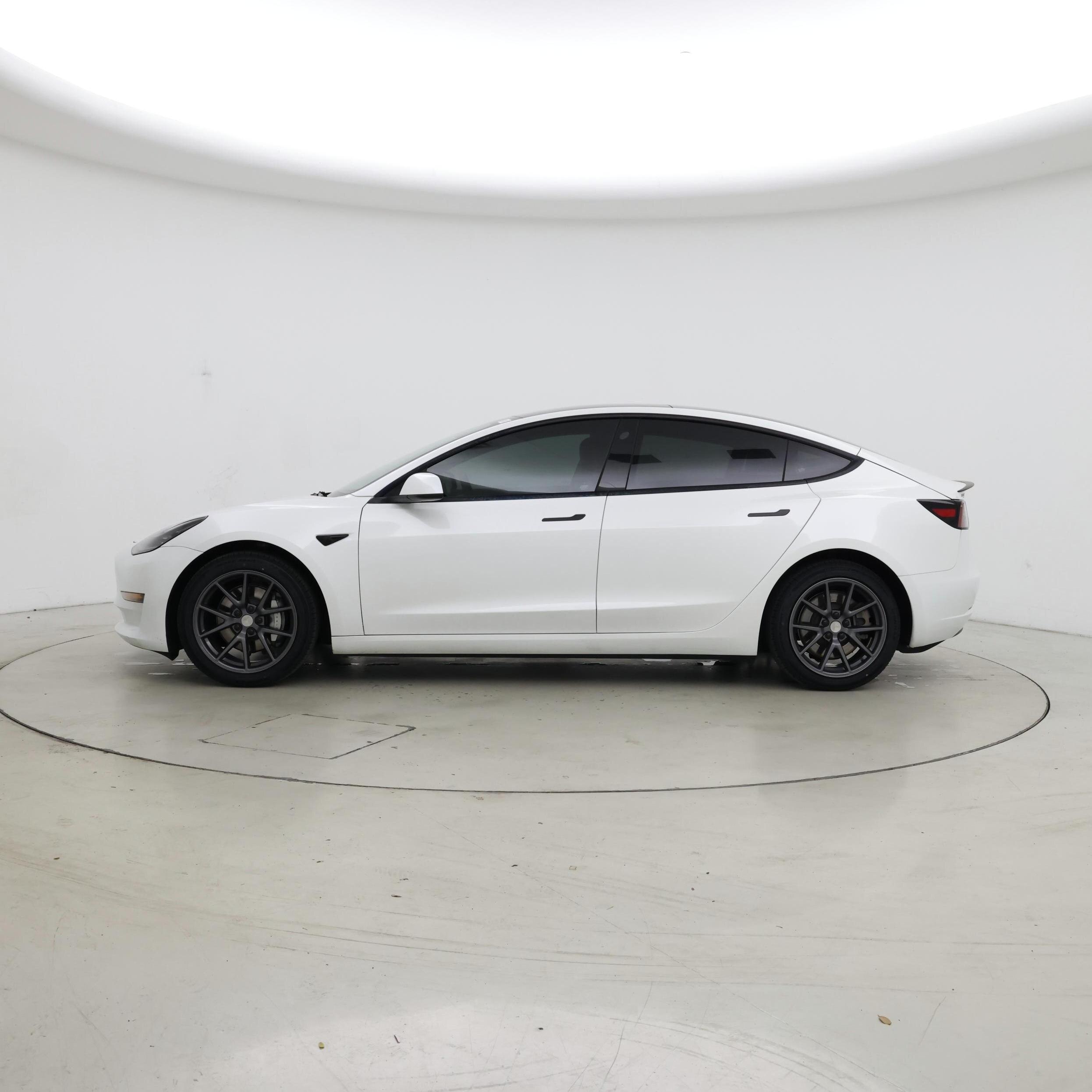 Thumbnail: 2023 Tesla Model 3 - 3