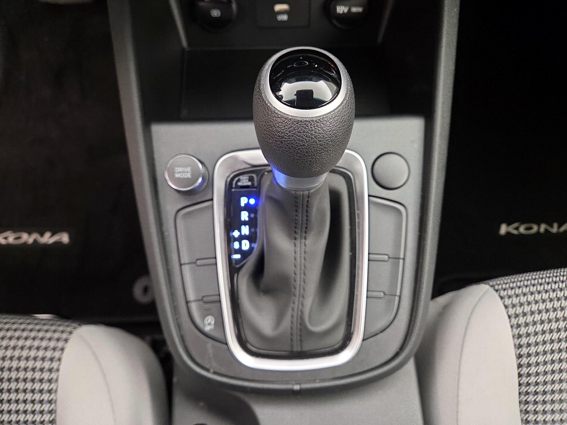 Thumbnail: 2023 Hyundai Kona - 17