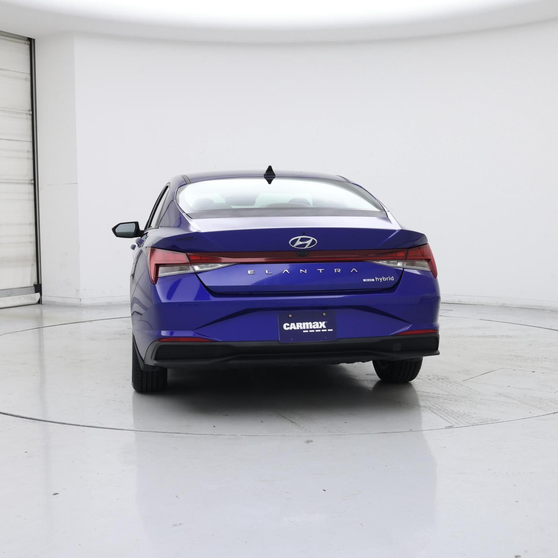 Thumbnail: 2023 Hyundai Elantra - 6