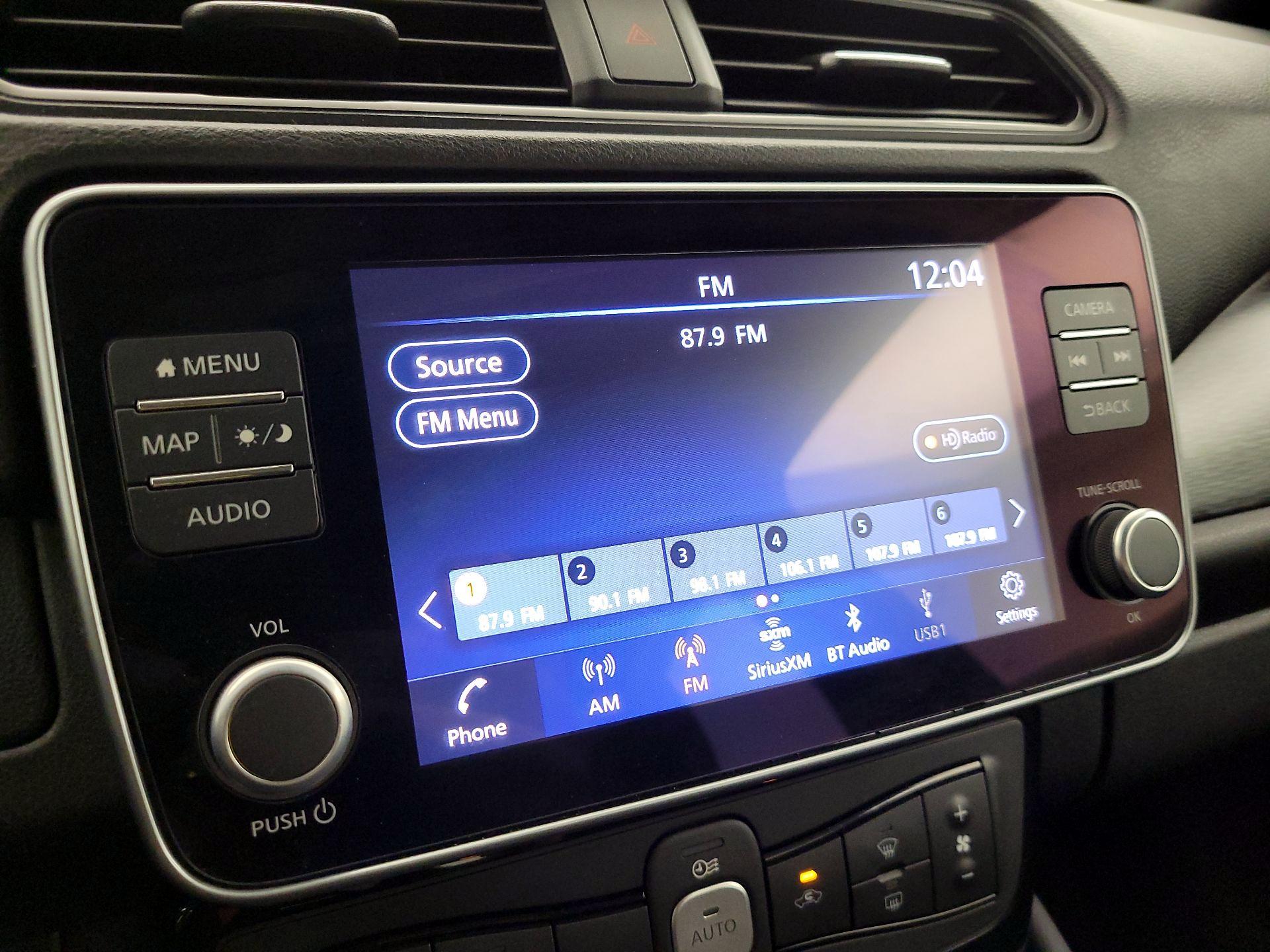 Thumbnail: 2021 Nissan Leaf - 16
