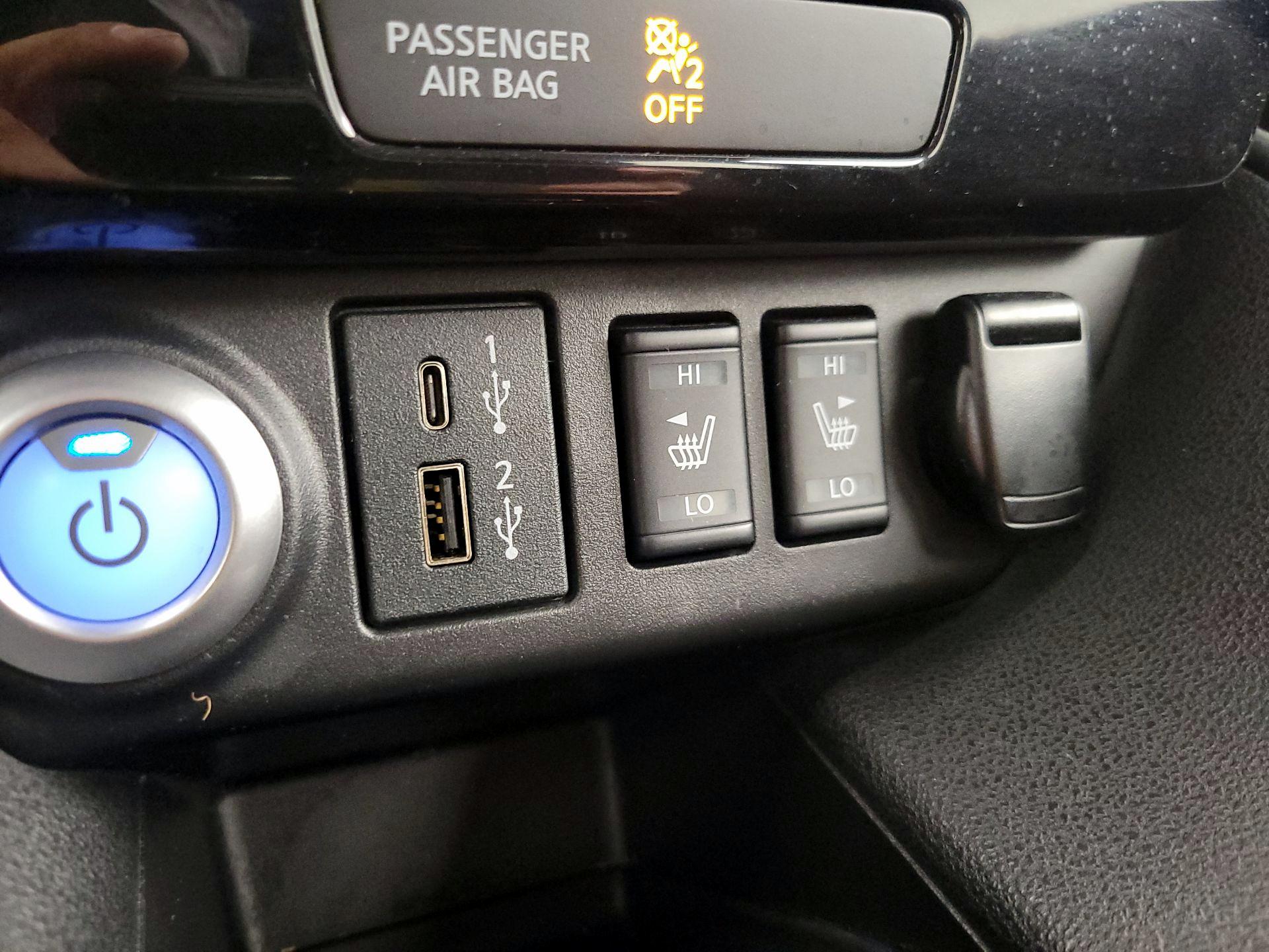 Thumbnail: 2021 Nissan Leaf - 19