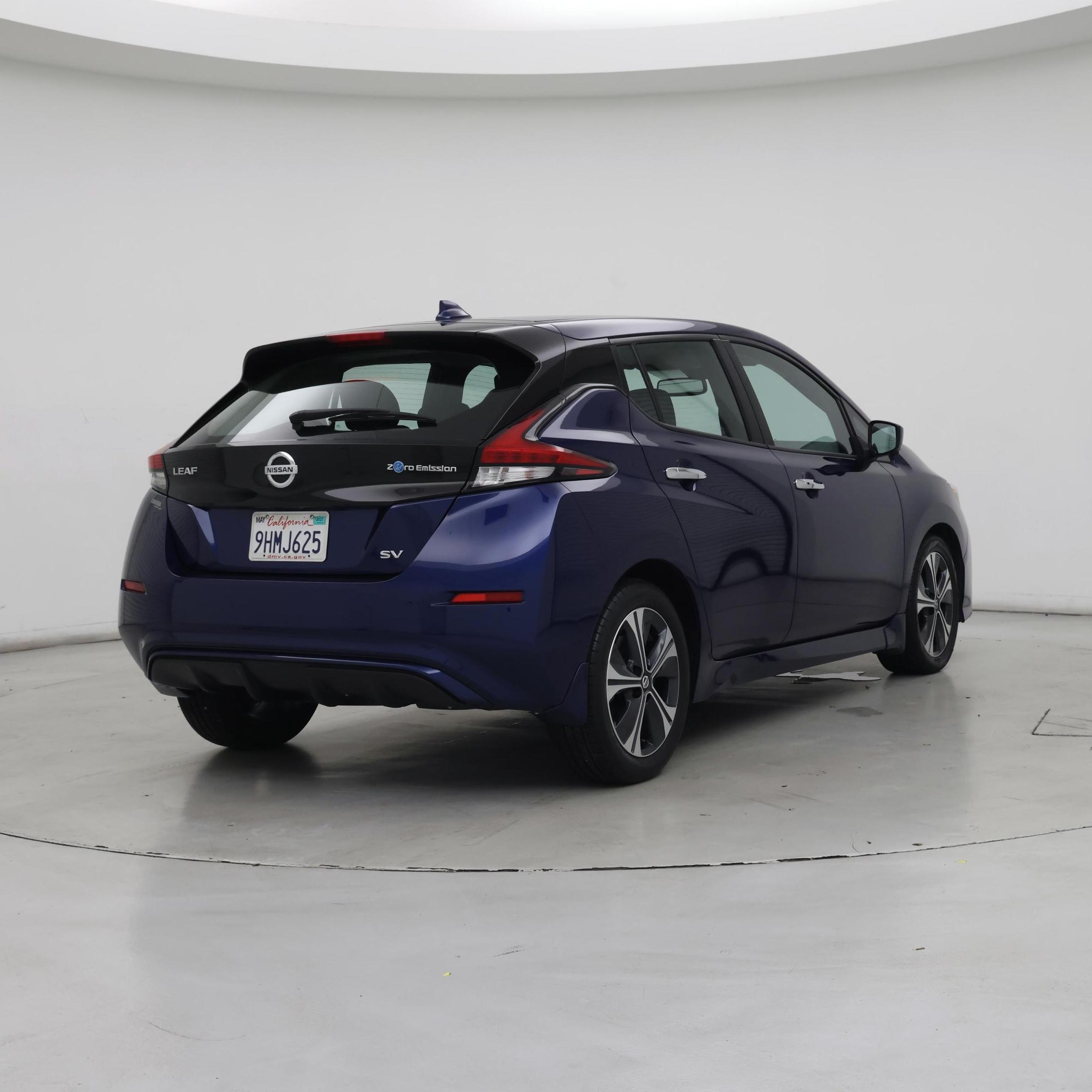 Thumbnail: 2021 Nissan Leaf - 8