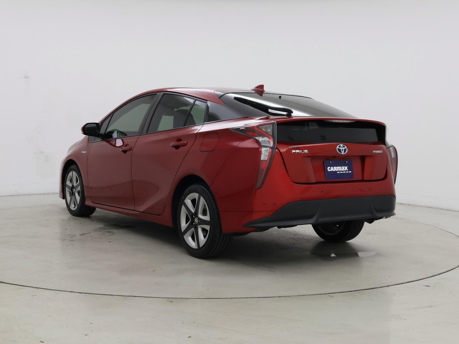 2018 Toyota Prius Three - Photo 3
