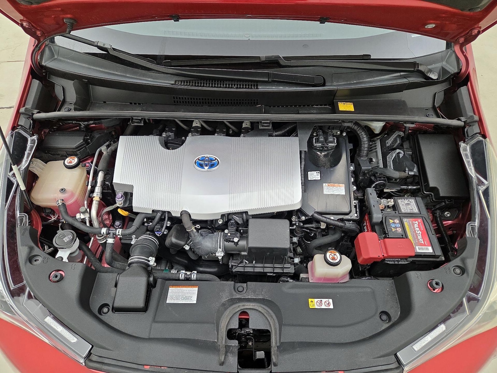2018 Toyota Prius Three - Photo 22