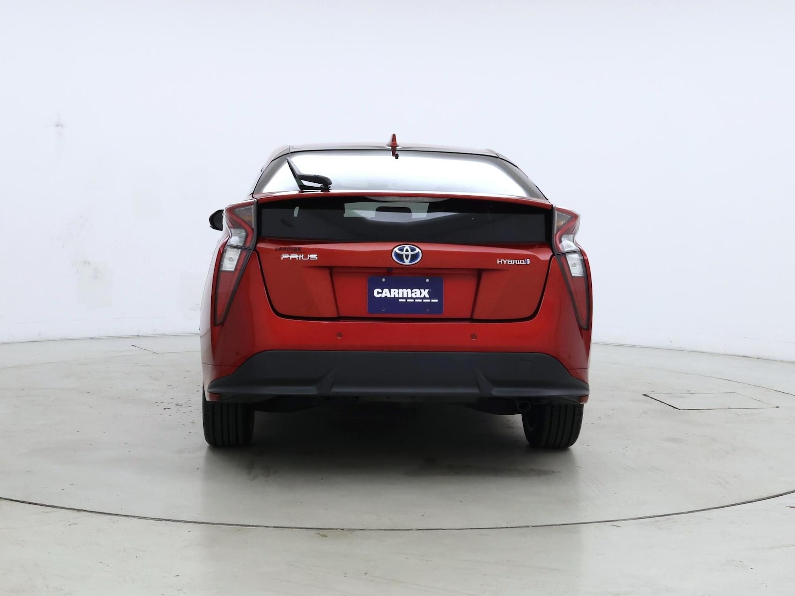 2018 Toyota Prius Three - Photo 7