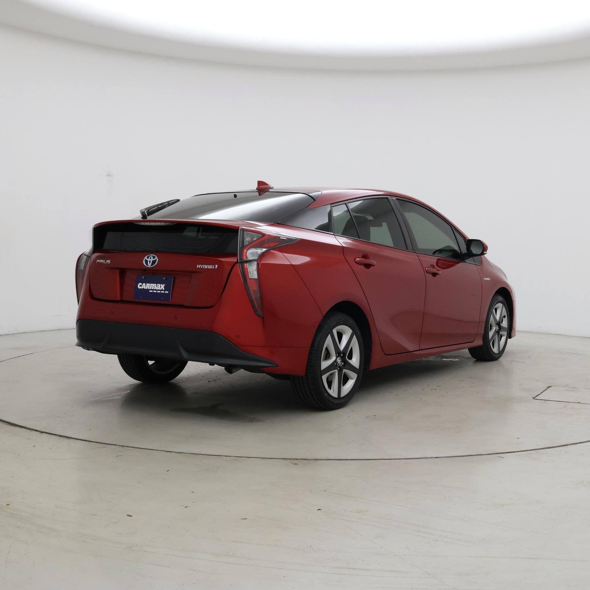 Thumbnail: 2018 Toyota Prius - 8