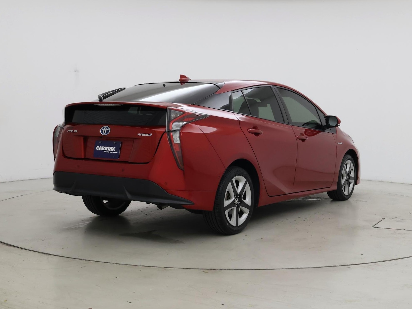 2018 Toyota Prius Three - Photo 9