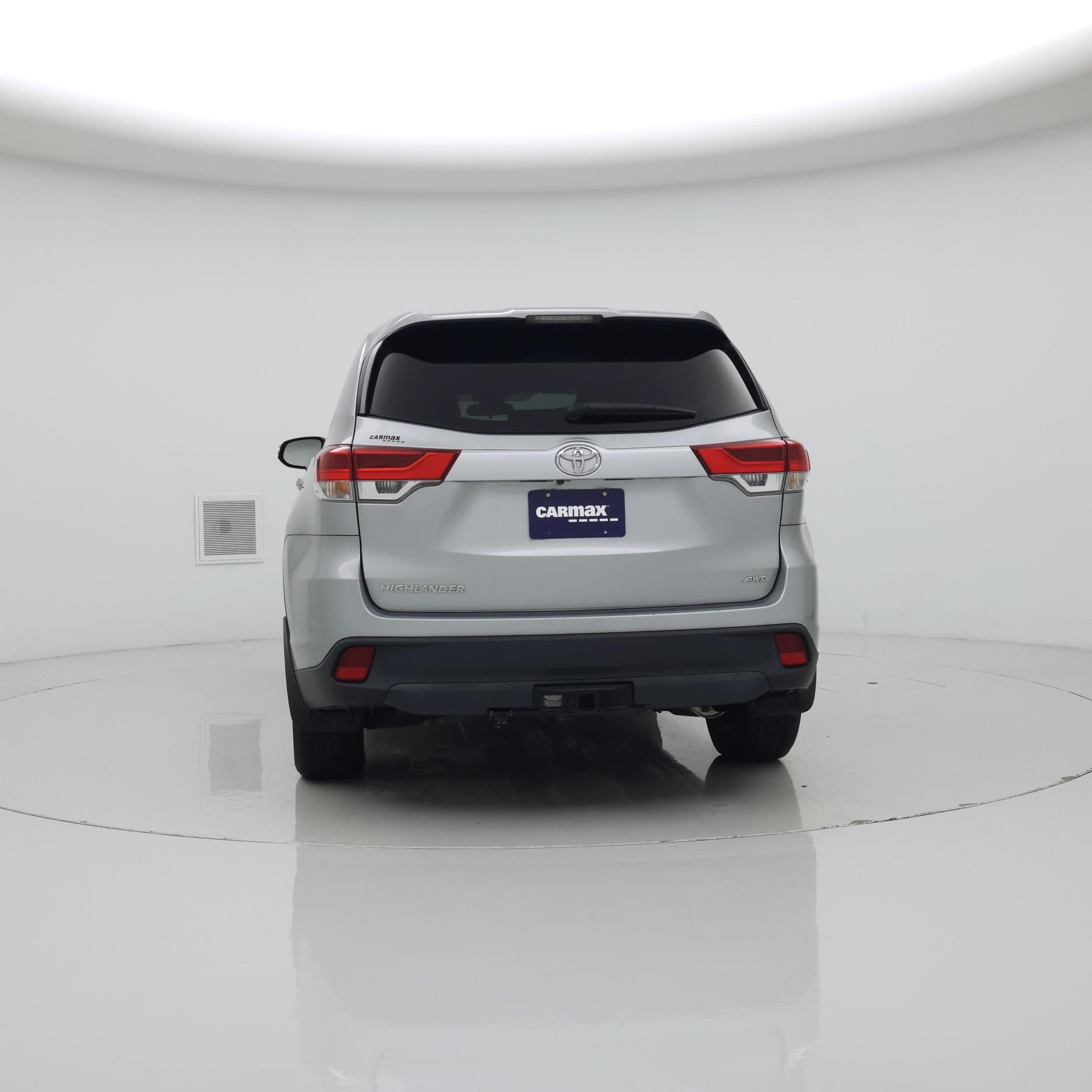 Thumbnail: 2017 Toyota Highlander - 6
