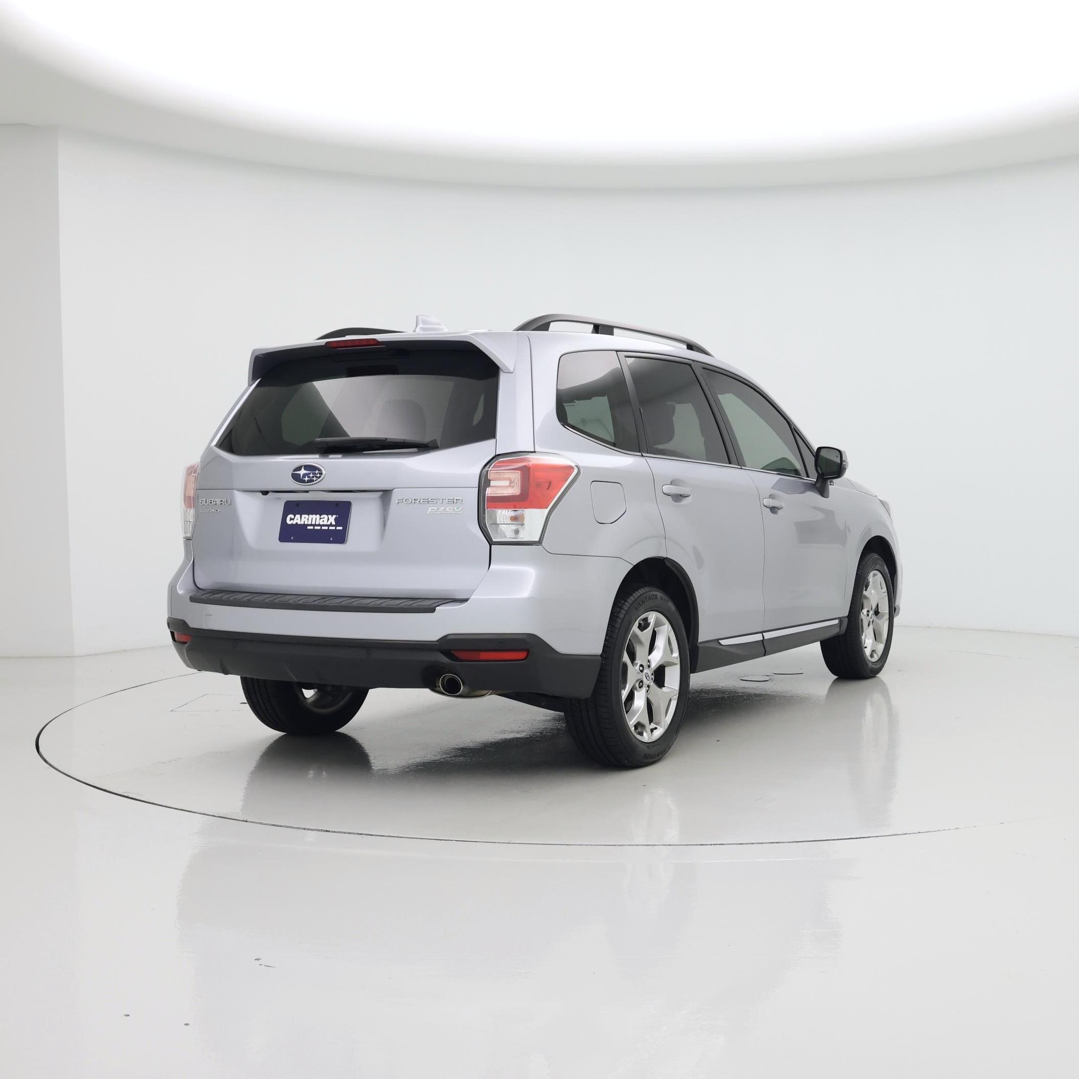 Thumbnail: 2017 Subaru Forester - 8
