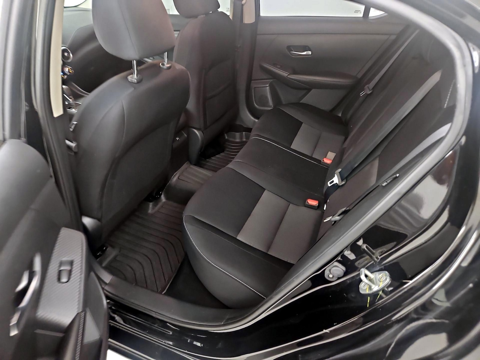 2021 Nissan Sentra SV - Photo 19