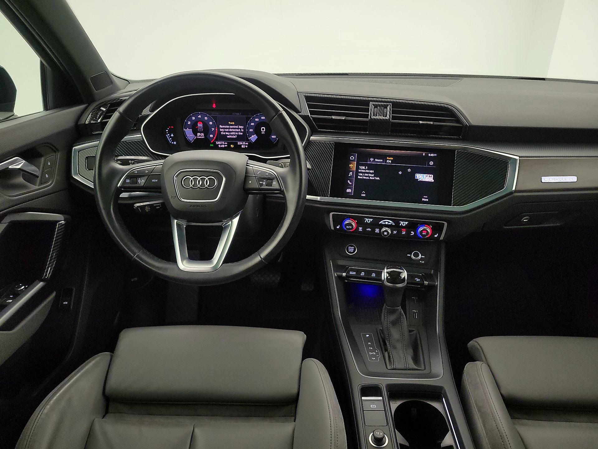 Thumbnail: 2021 Audi Q3 - 10