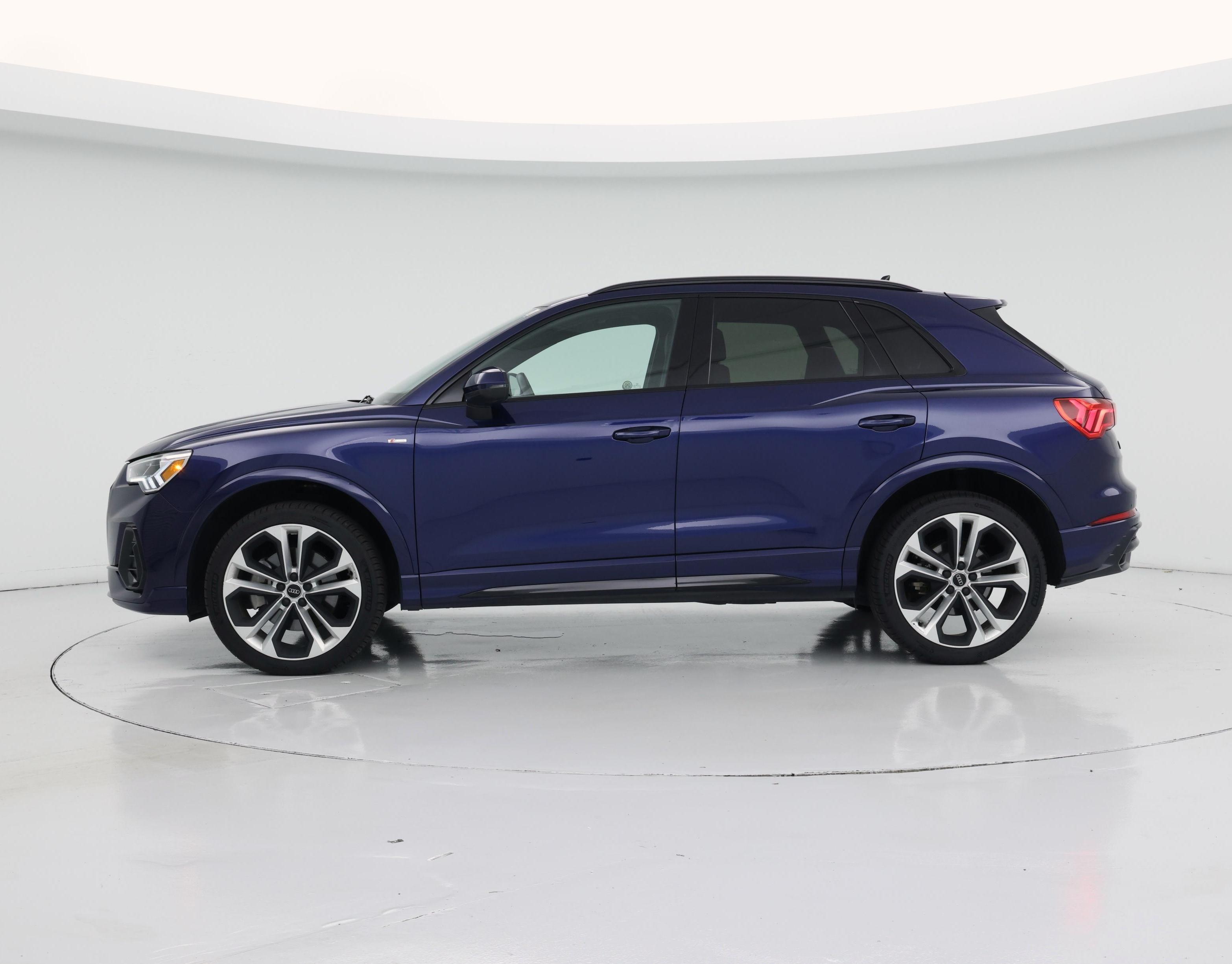 Thumbnail: 2021 Audi Q3 - 3
