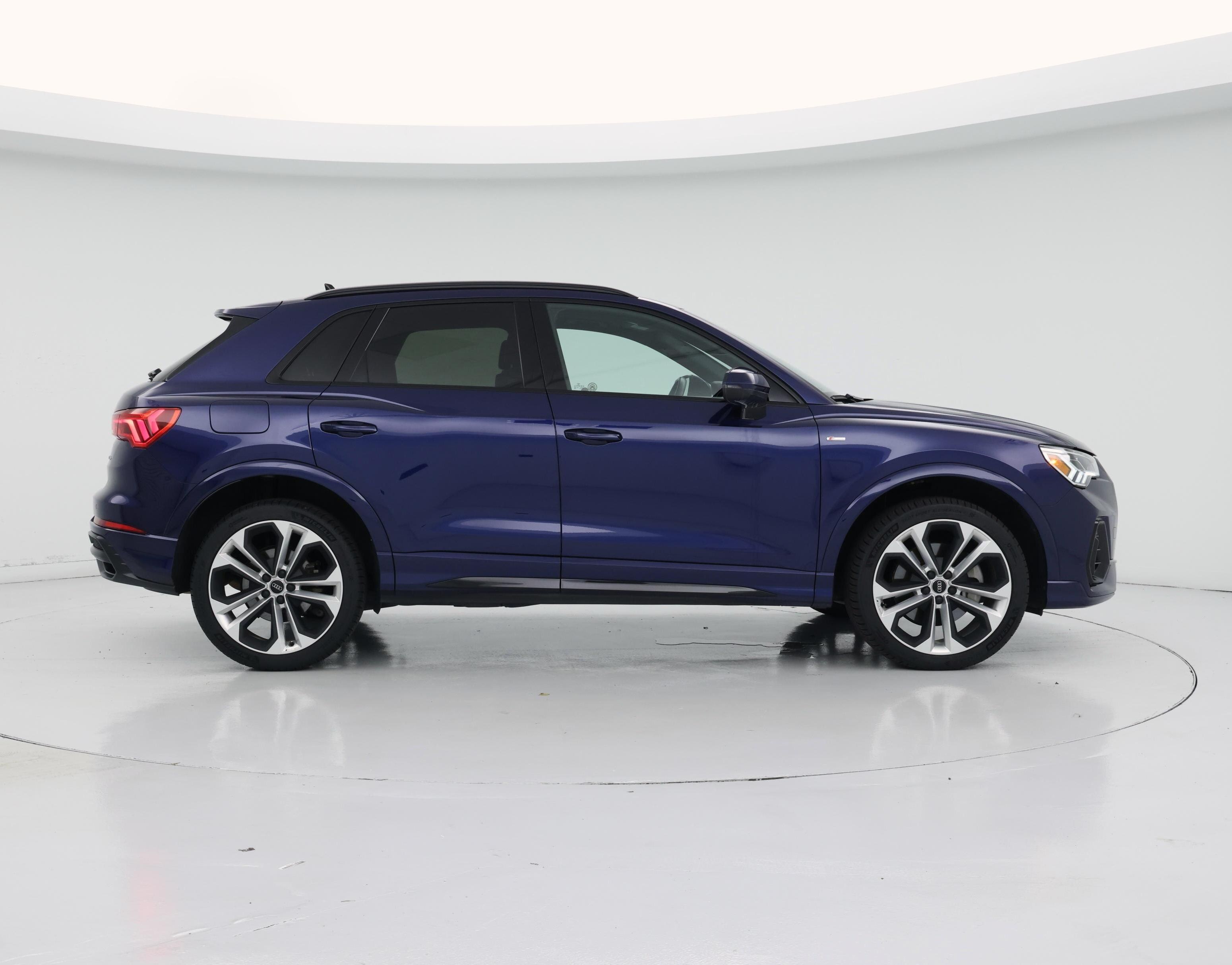 Thumbnail: 2021 Audi Q3 - 7