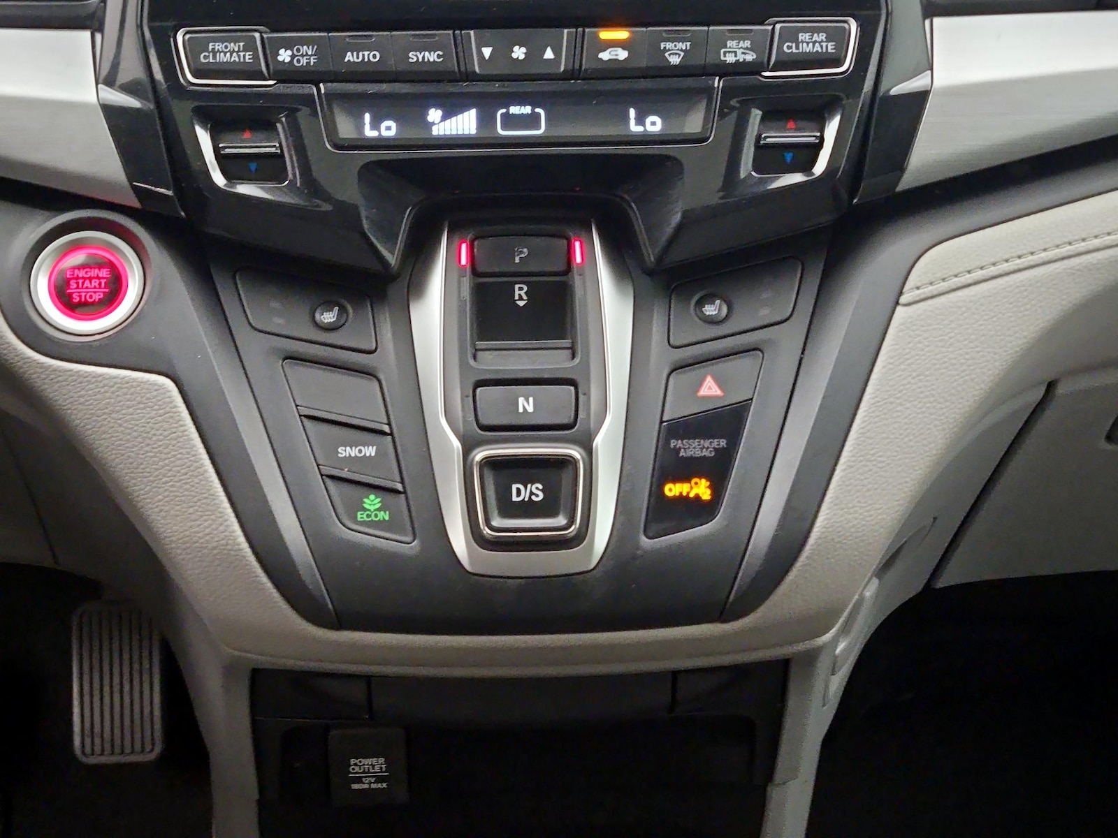 2018 Honda Odyssey EX-L - Photo 18