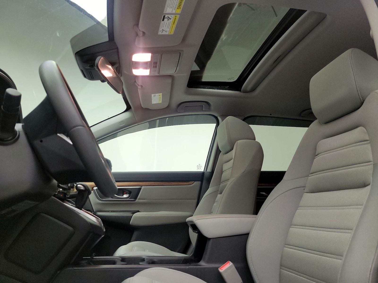 Sunroof(s) & Overhead Airbags