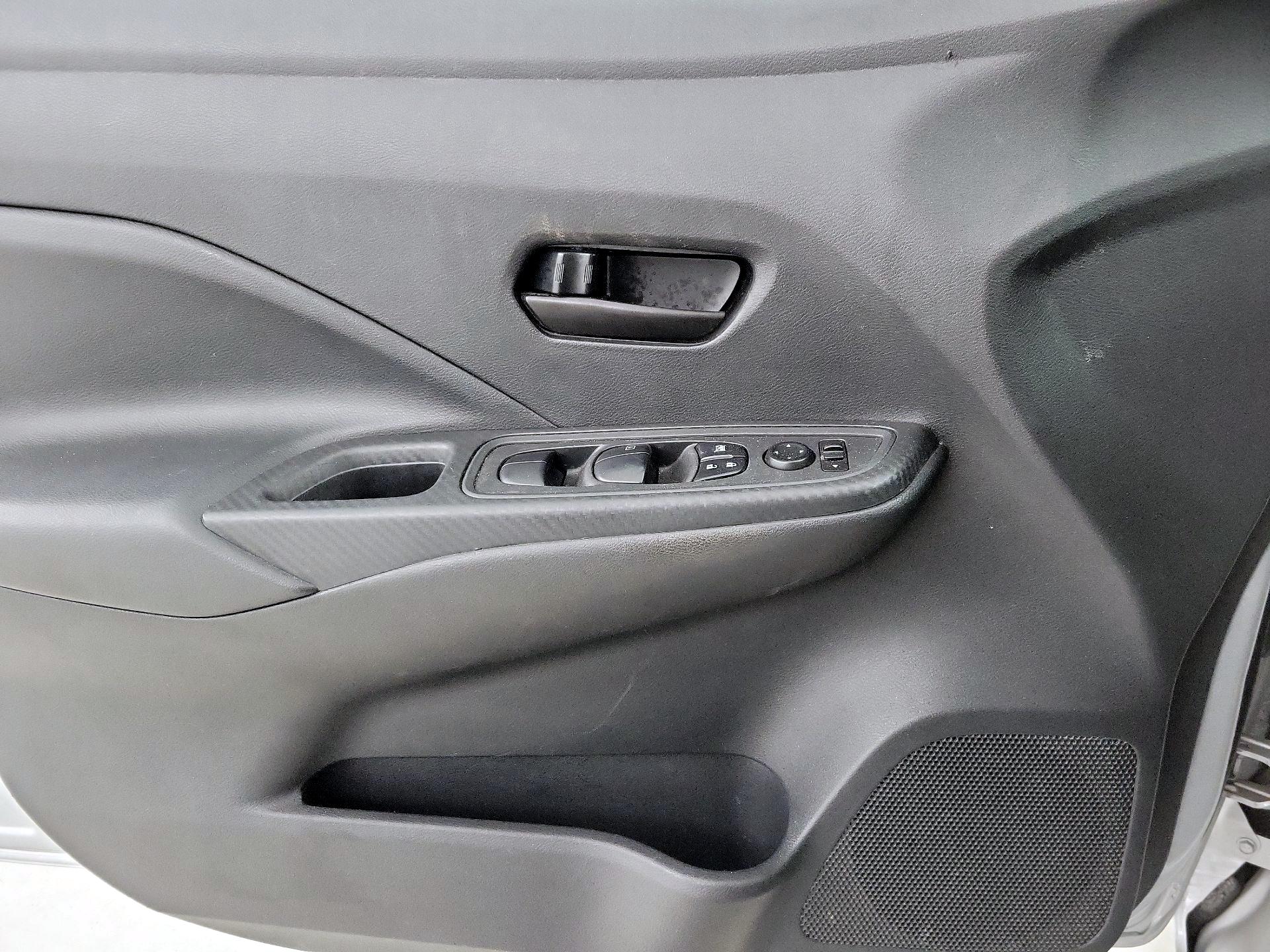 Thumbnail: 2020 Nissan Versa - 12