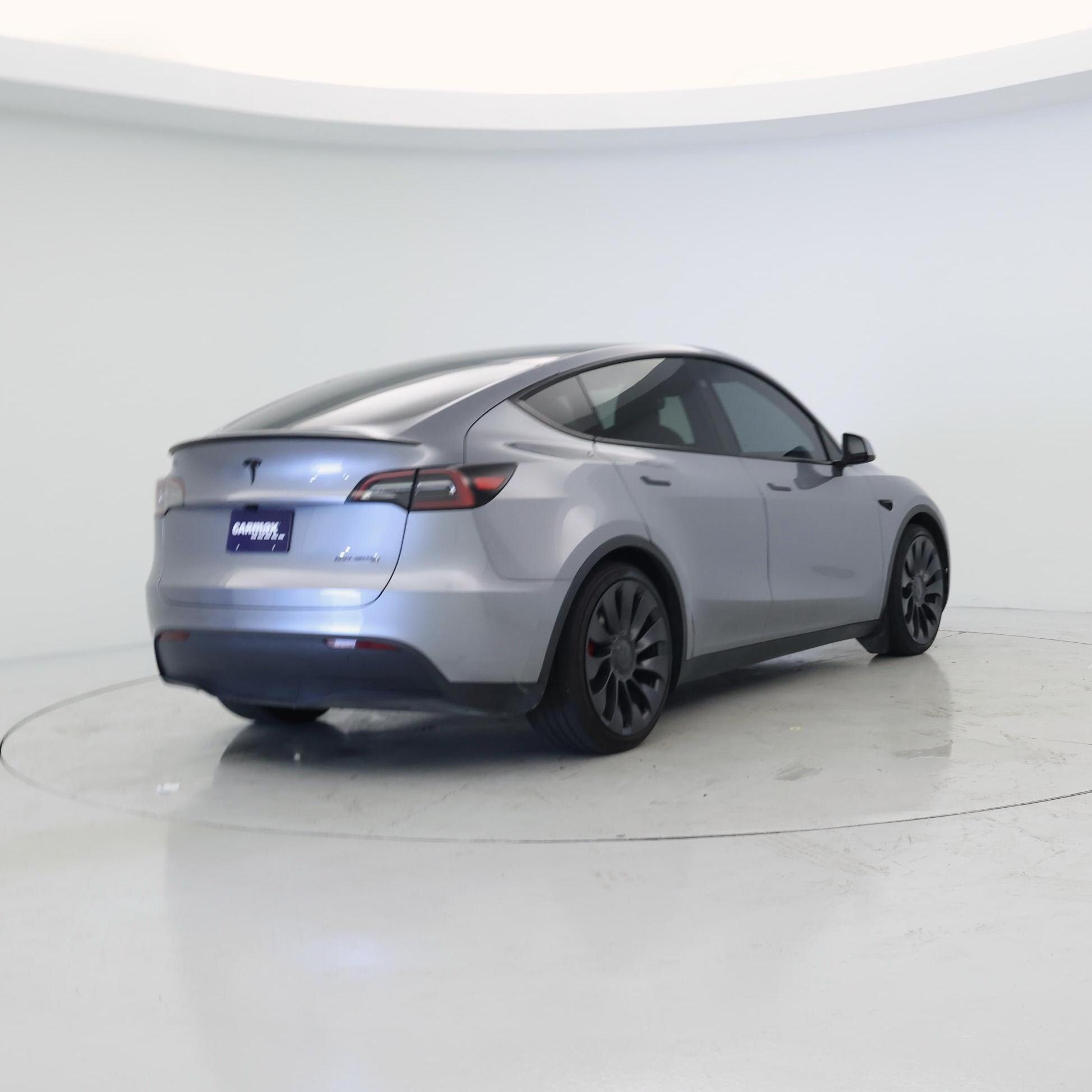Thumbnail: 2024 Tesla Model Y - 8