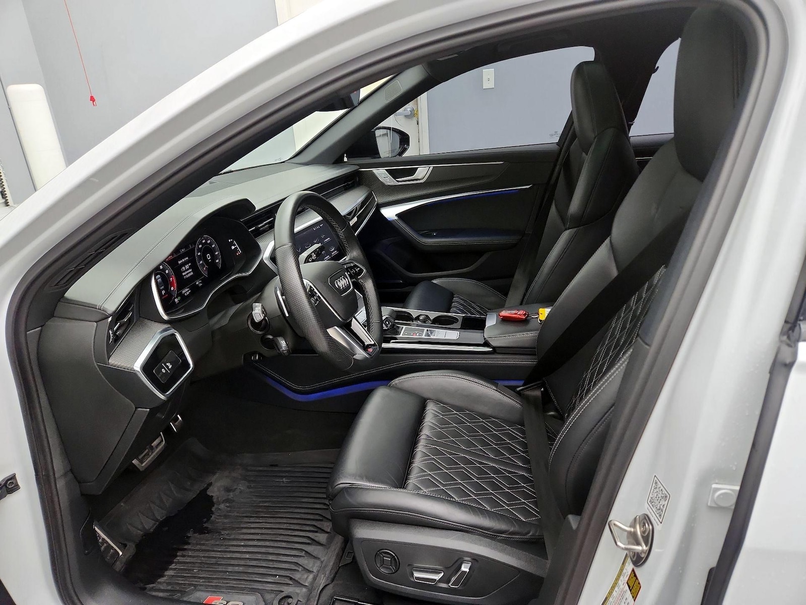2022 Audi S6 Premium Plus - Photo 12