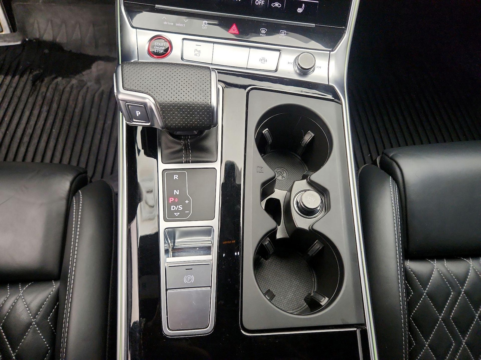 2022 Audi S6 Premium Plus - Photo 19