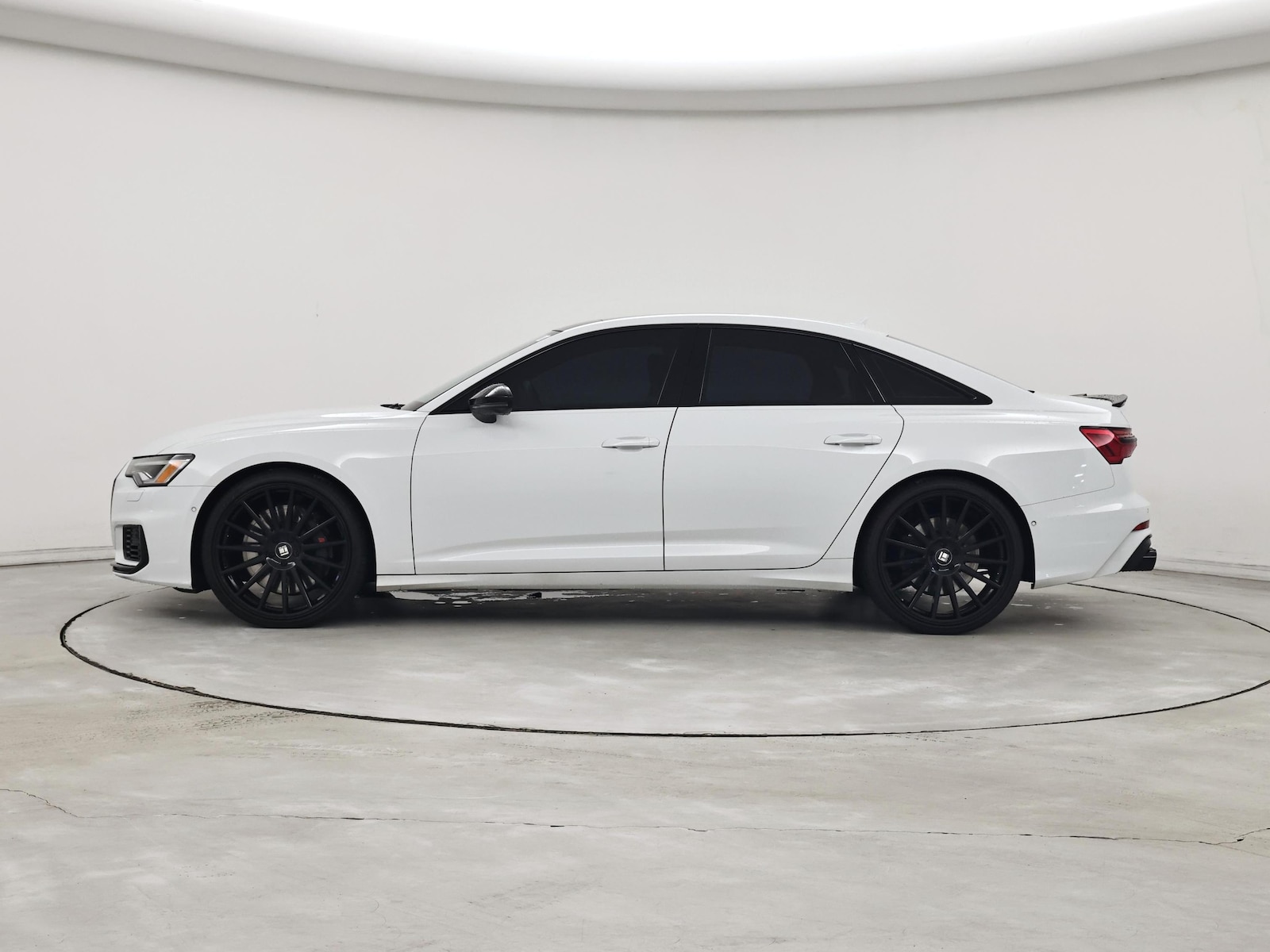2022 Audi S6 Premium Plus - Photo 4
