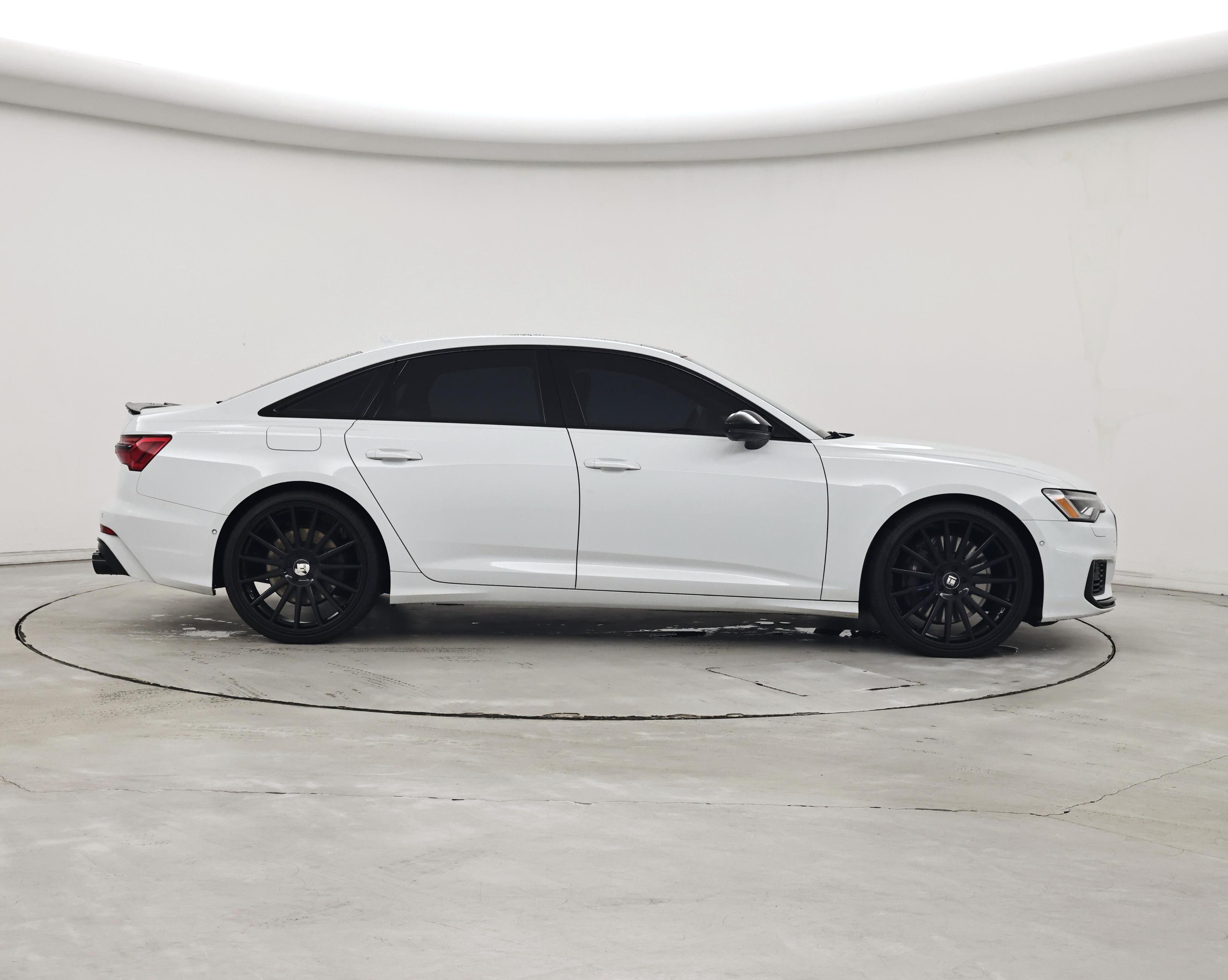 Thumbnail: 2022 Audi S6 - 7