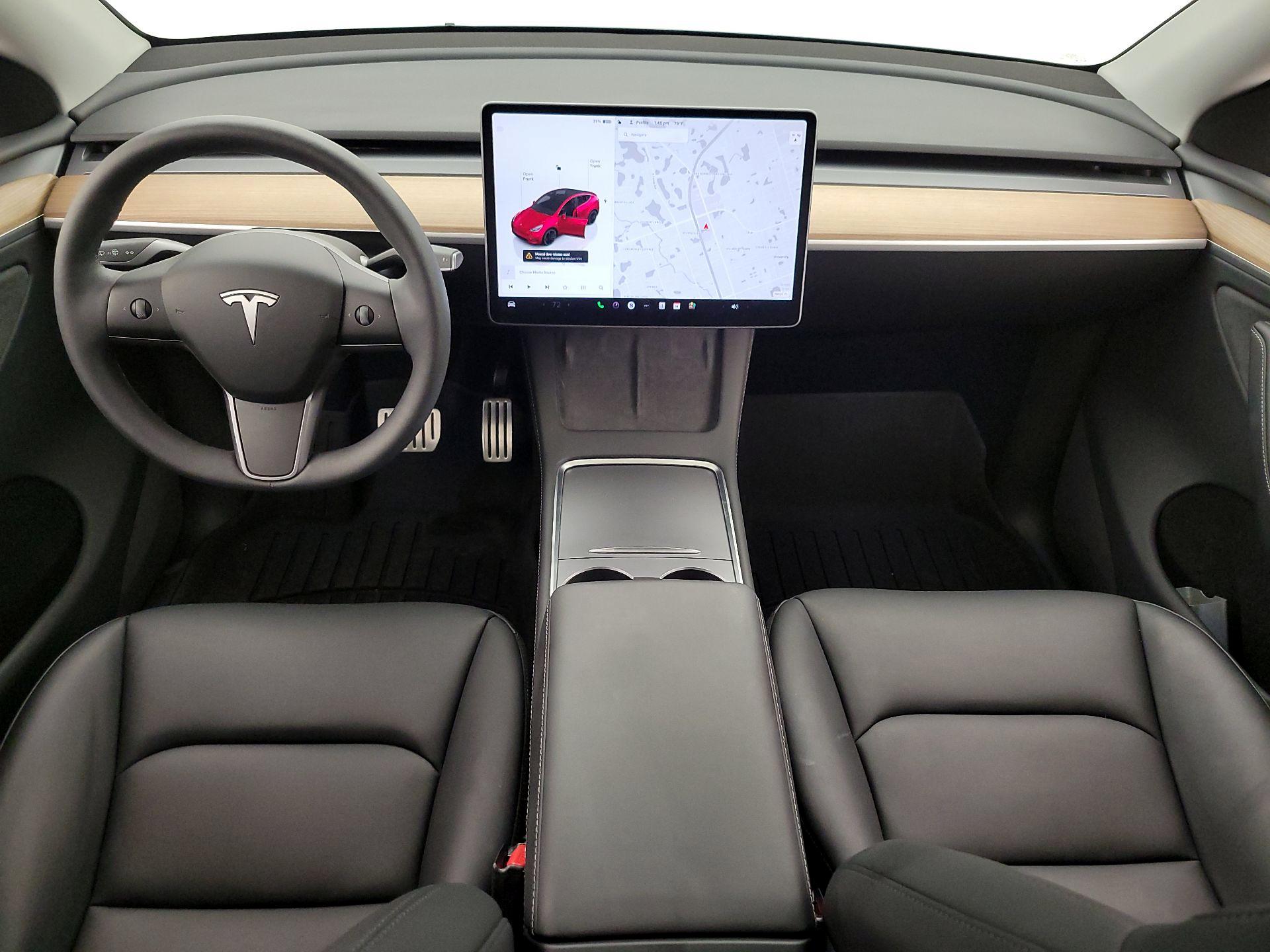 Thumbnail: 2025 Tesla Model Y - 9