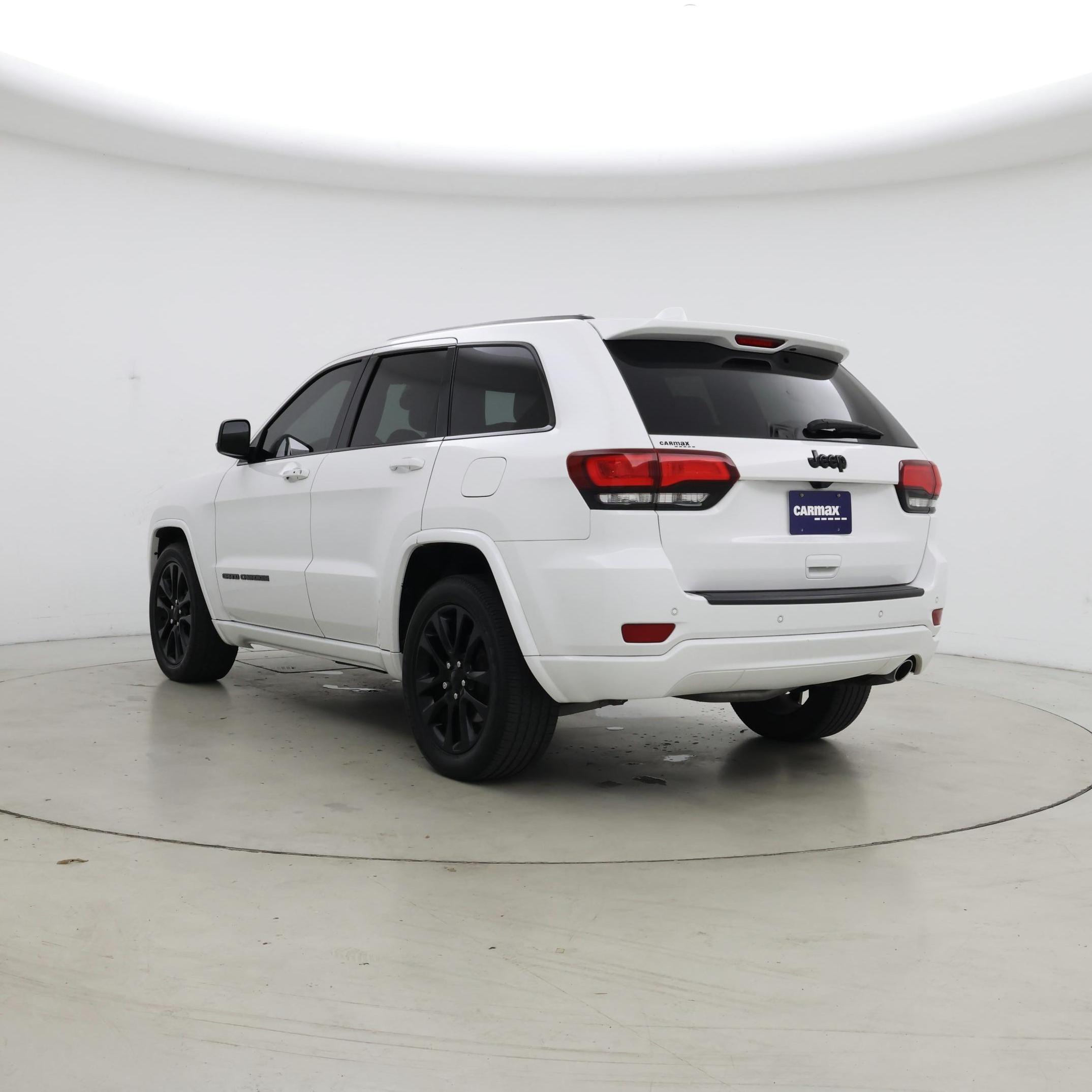 Thumbnail: 2020 Jeep Grand Cherokee - 2