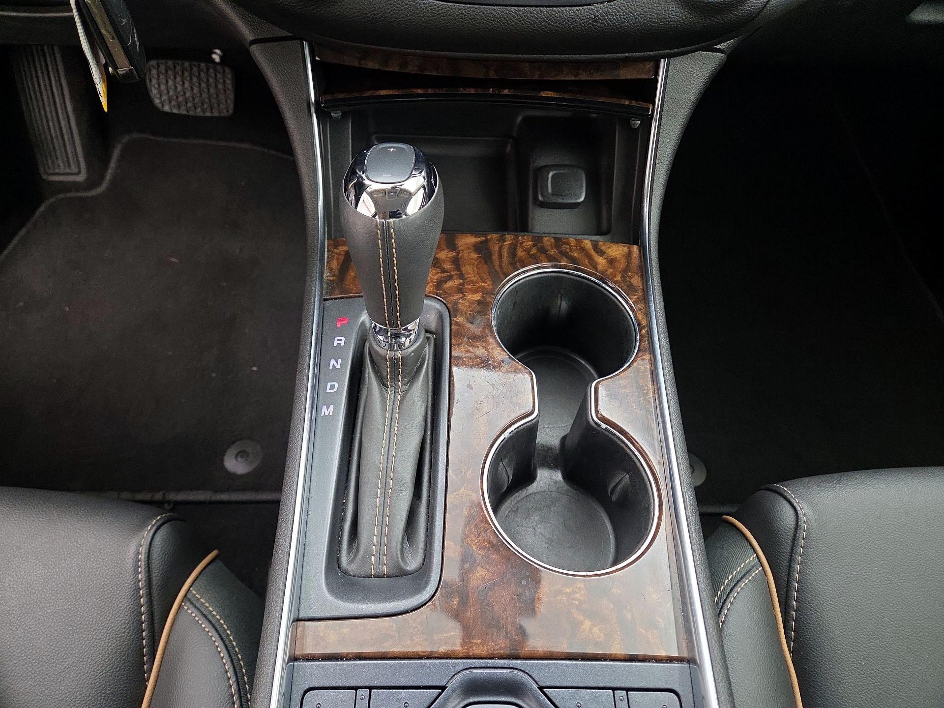 Thumbnail: 2015 Chevrolet Impala - 17
