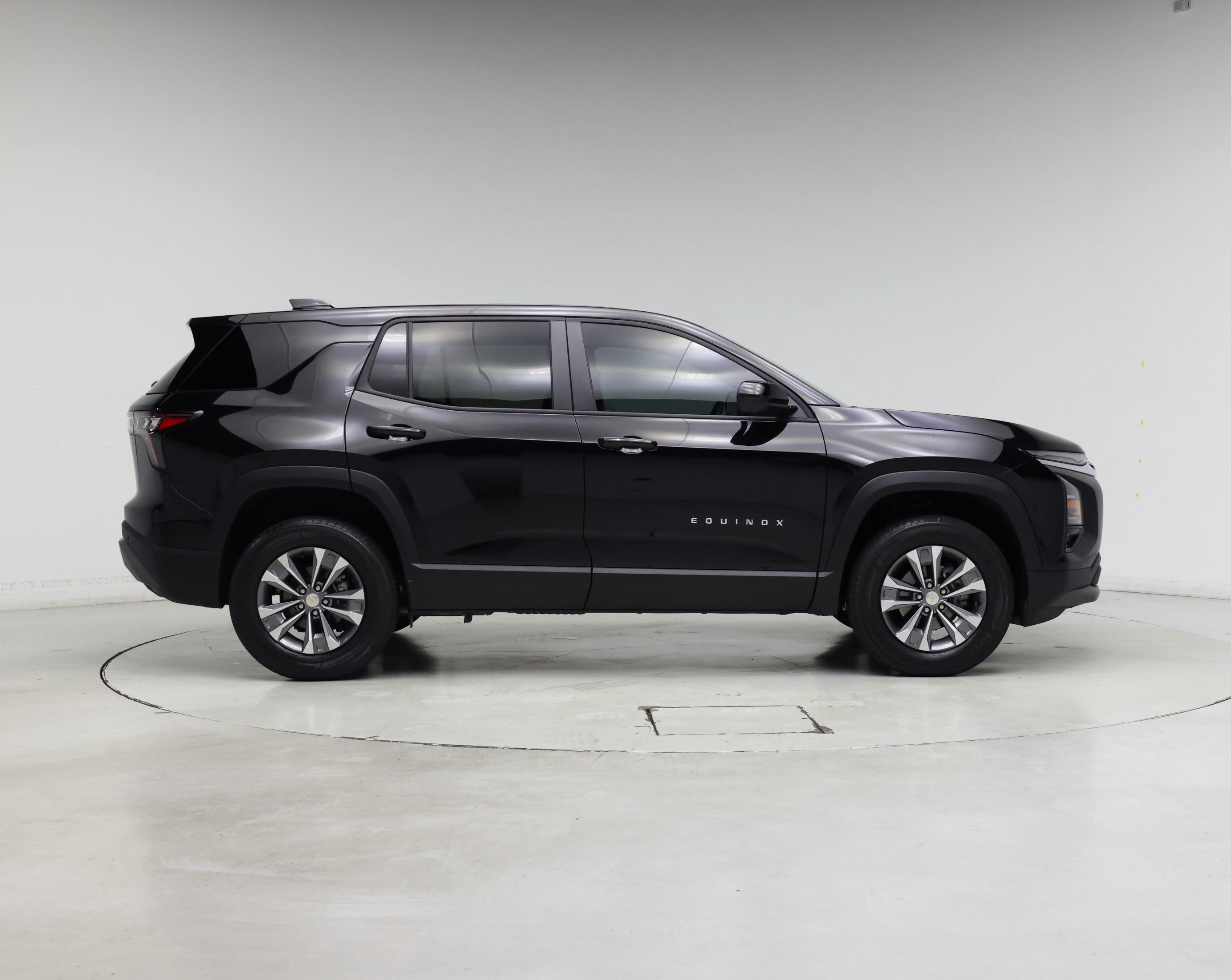 Thumbnail: 2026 Chevrolet Equinox - 7