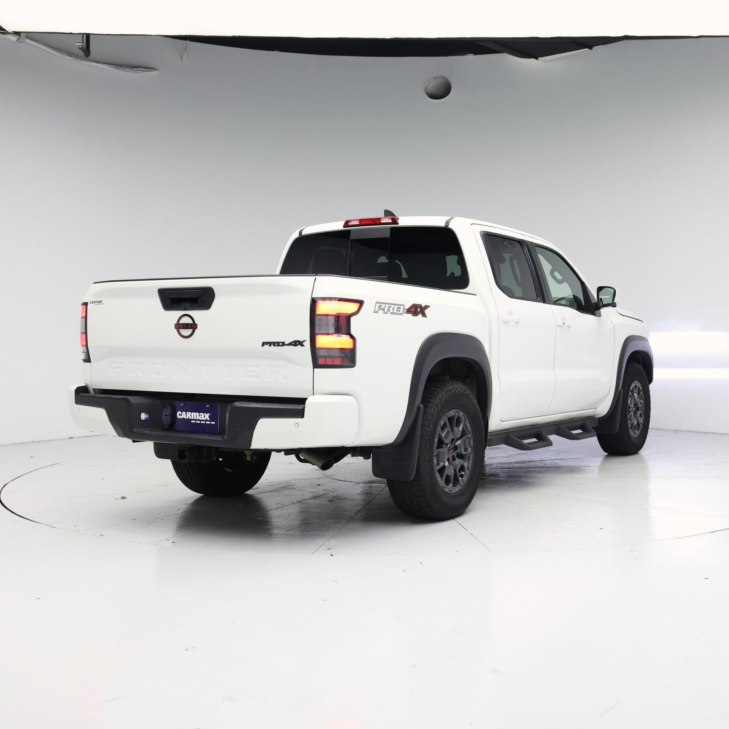 Thumbnail: 2024 Nissan Frontier - 8