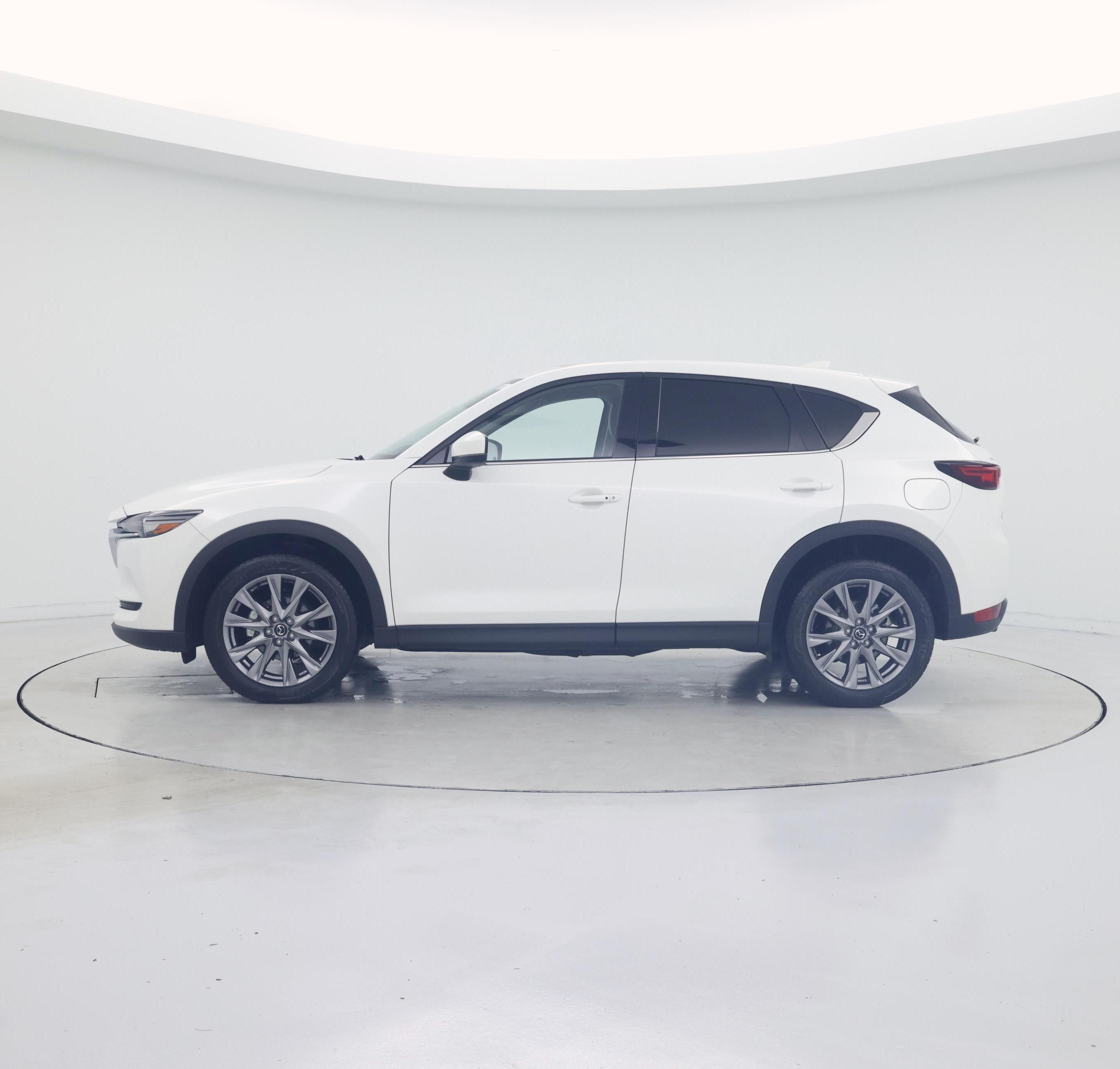 Thumbnail: 2021 Mazda CX-5 - 3