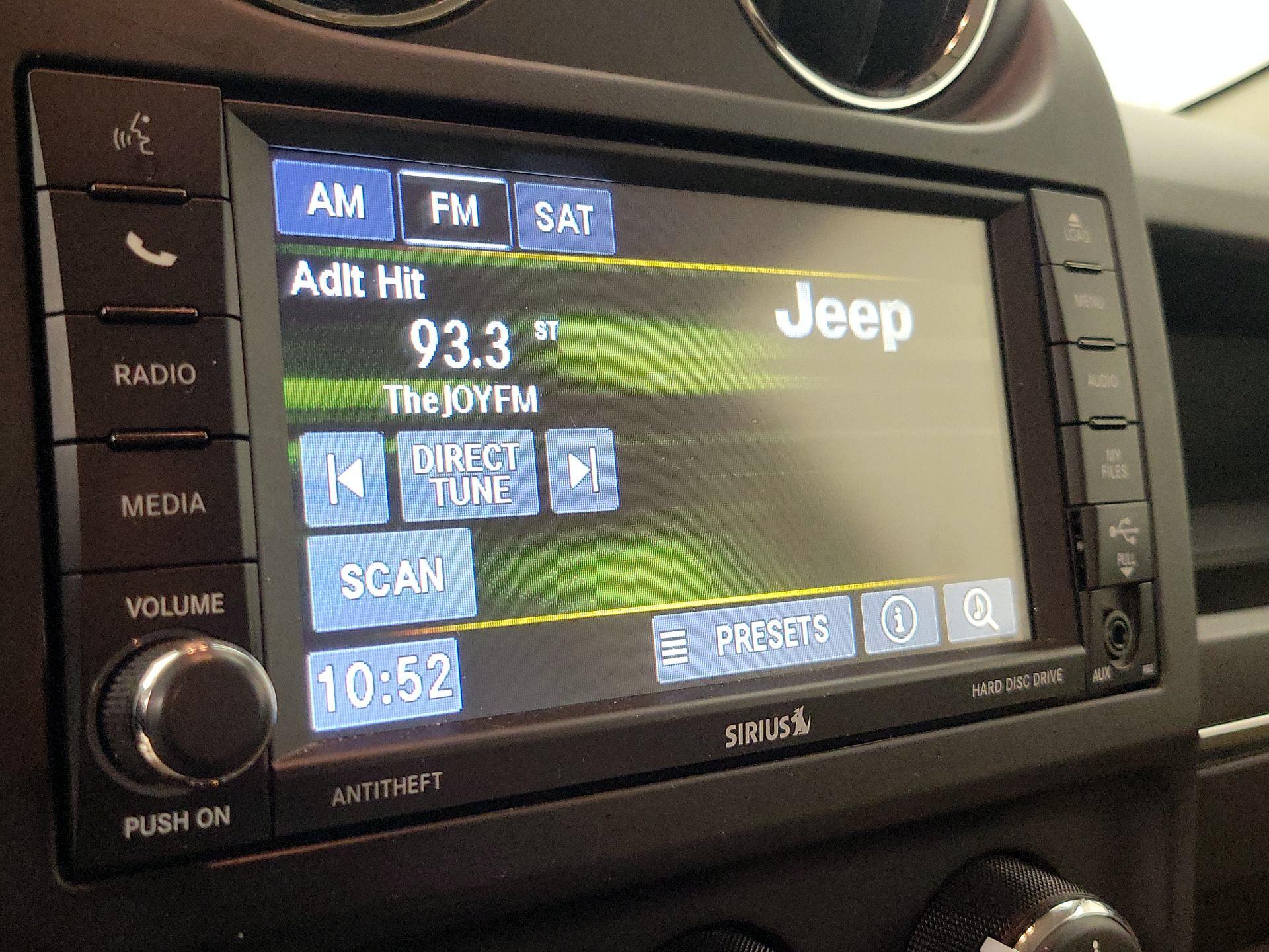 Thumbnail: 2014 Jeep Patriot - 13