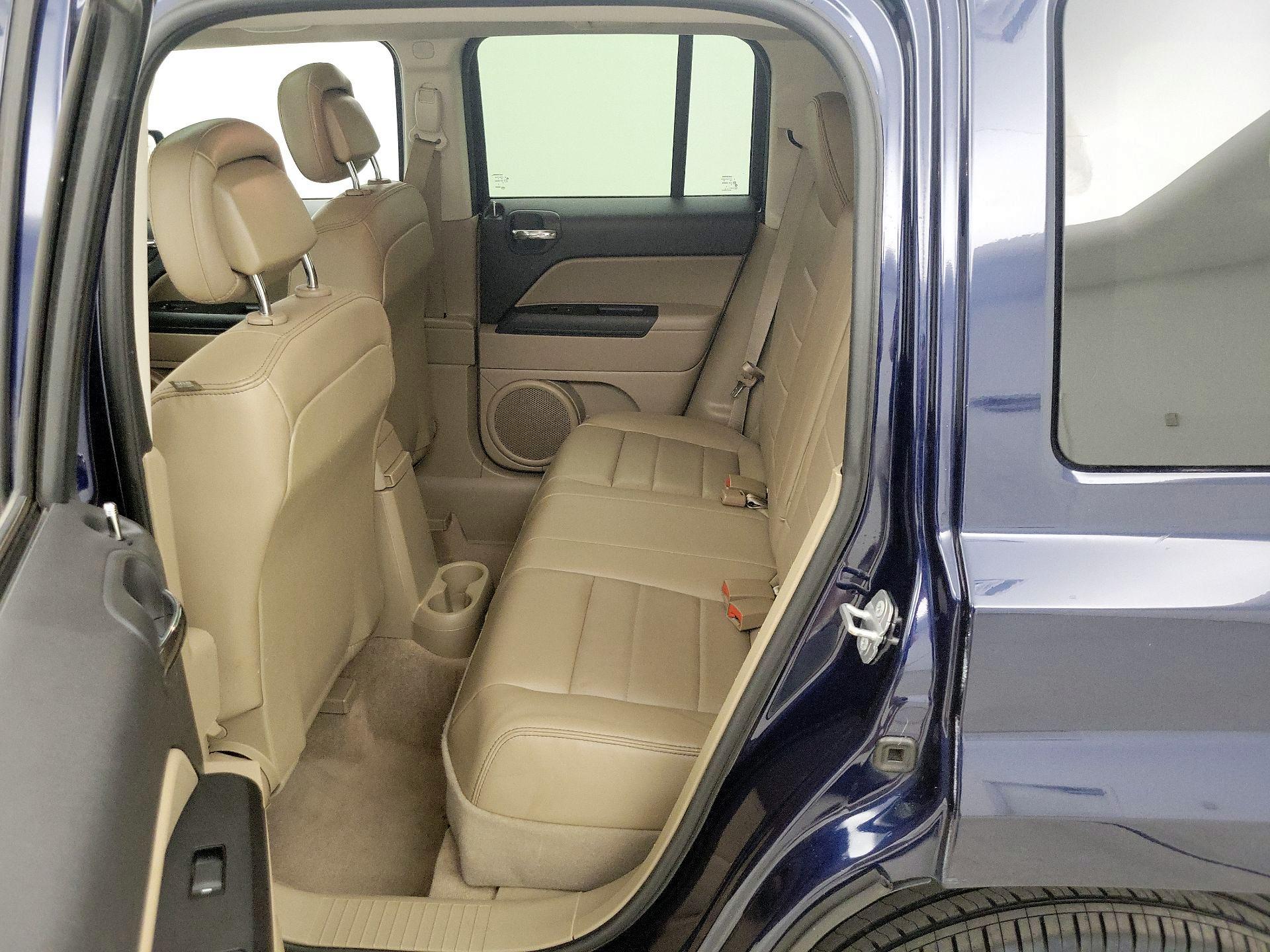 Thumbnail: 2014 Jeep Patriot - 17